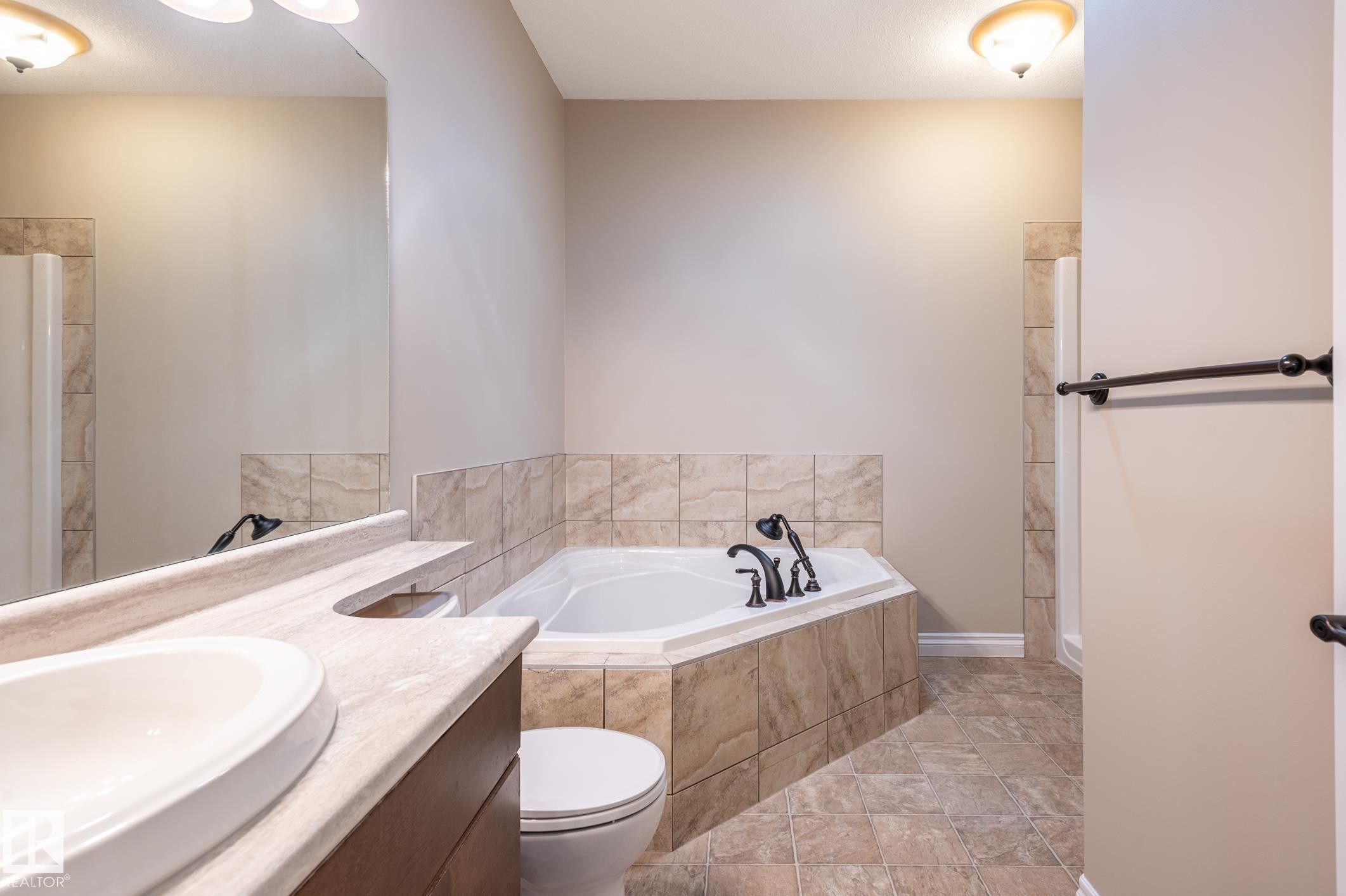 20 1407 Glastonbury Boulevard Nw, Edmonton, AB
