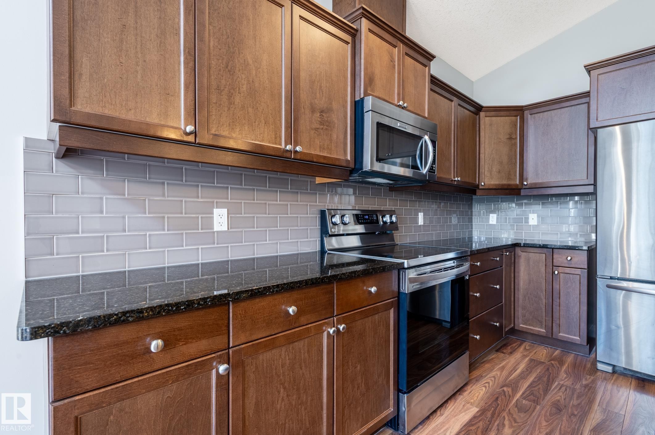 20 1407 Glastonbury Boulevard Nw, Edmonton, AB