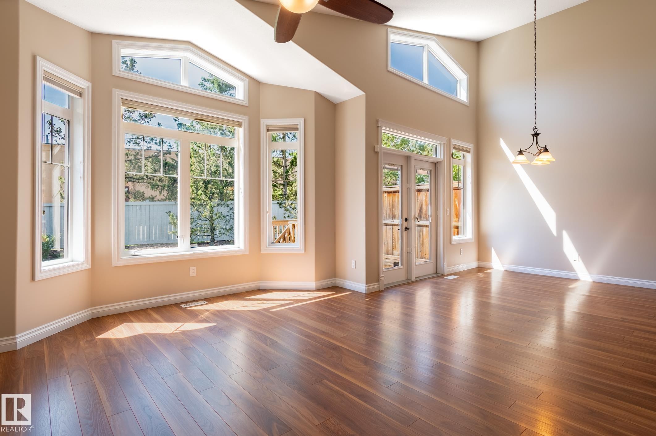20 1407 Glastonbury Boulevard Nw, Edmonton, AB