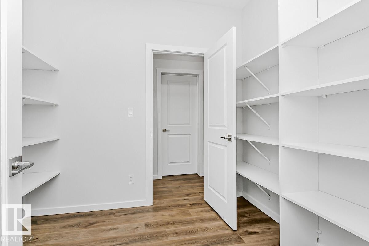 2431 Egret Loop Nw, Edmonton, AB - Indoor With Storage