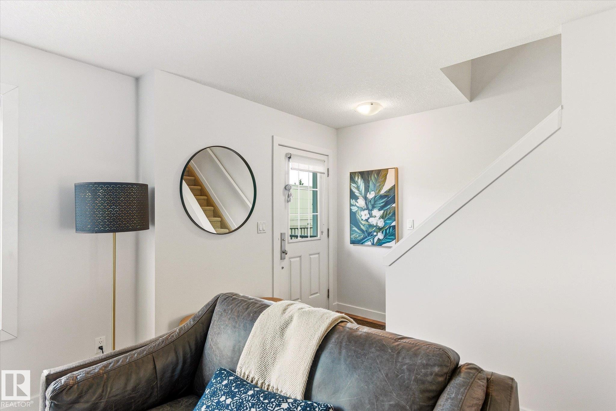 3 5134 Mullen Road, Edmonton, AB - Indoor Photo Showing Other Room