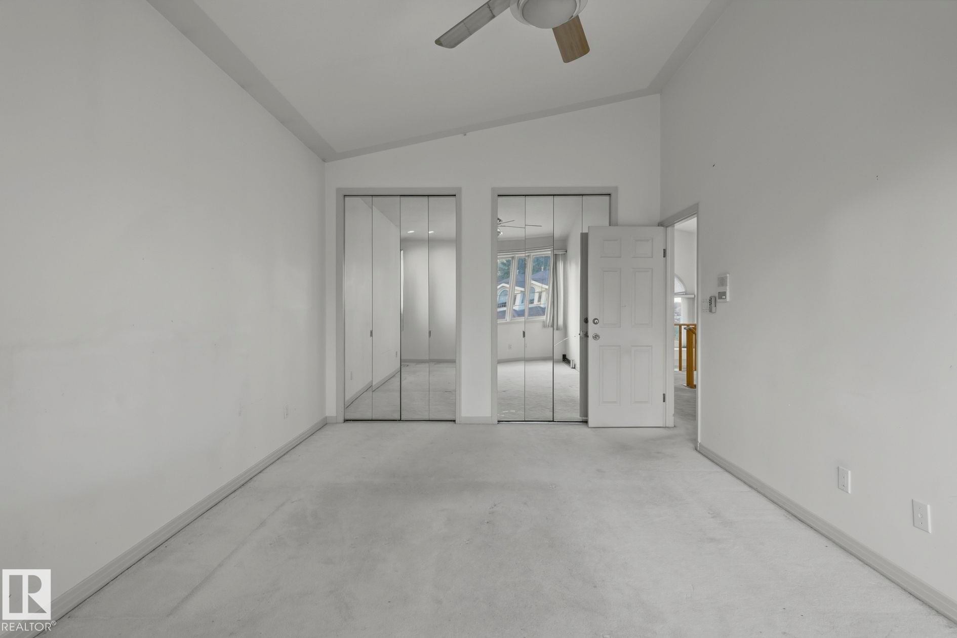 154 Osland Drive Nw, Edmonton, AB - Indoor Photo Showing Other Room