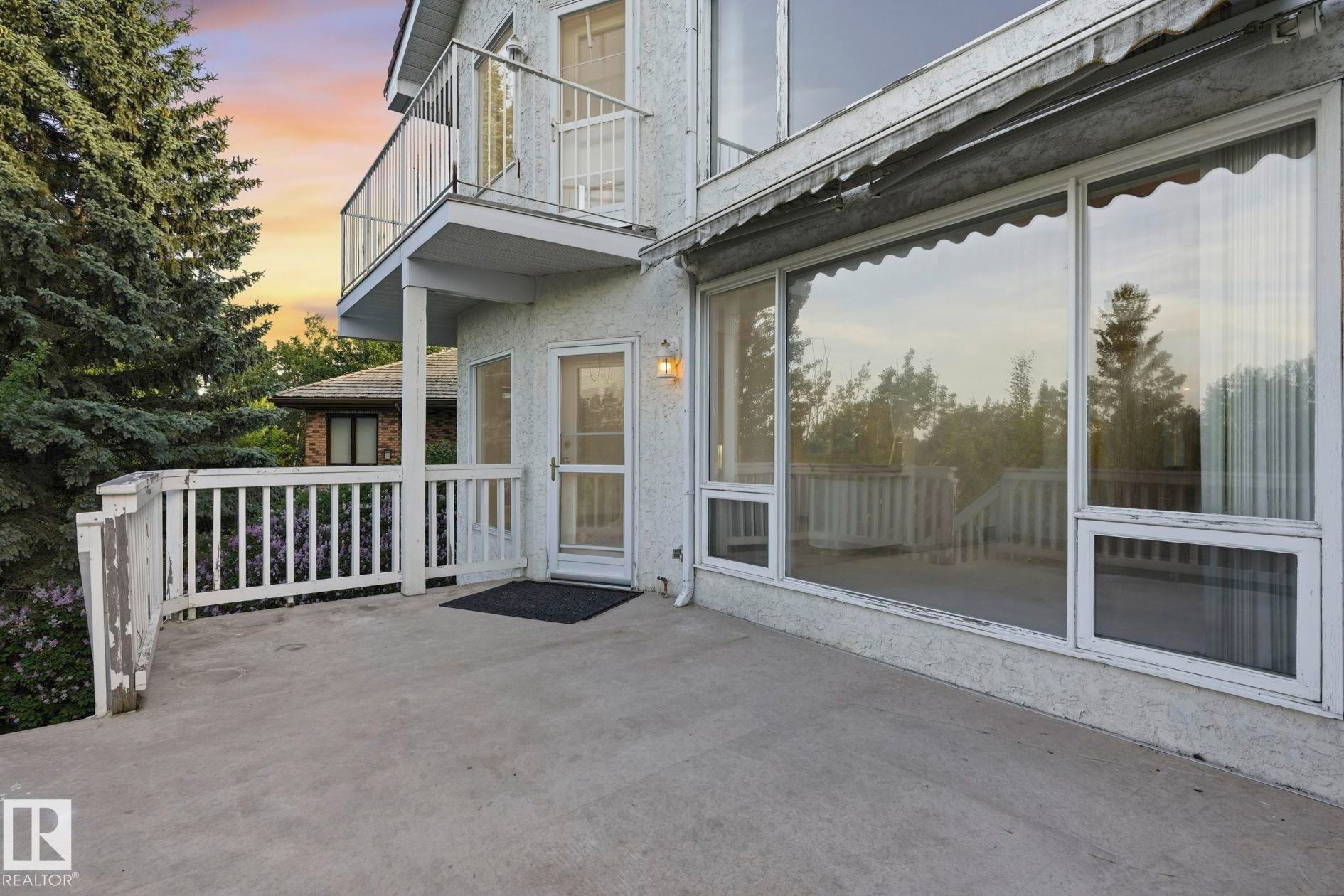 154 Osland Drive Nw, Edmonton, AB - Outdoor With Exterior