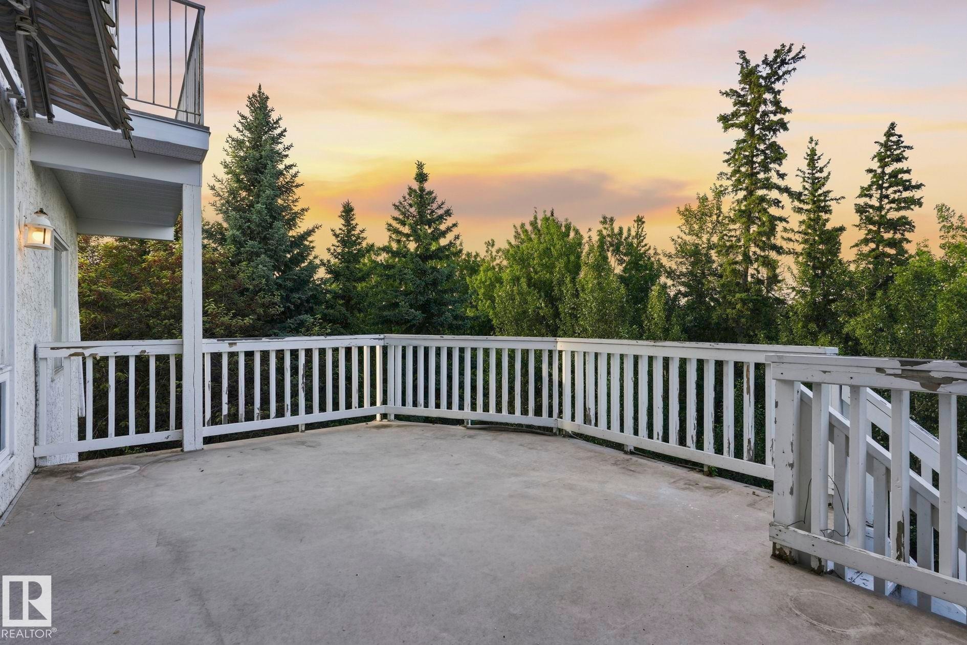 154 Osland Drive Nw, Edmonton, AB - Outdoor