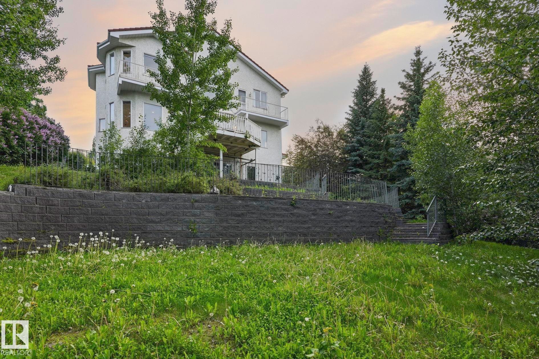 154 Osland Drive Nw, Edmonton, AB - Outdoor