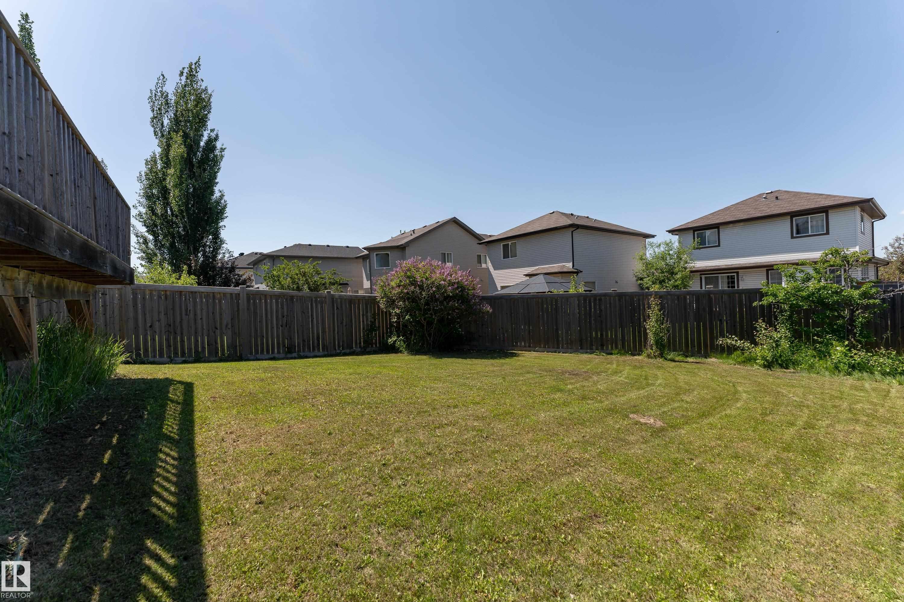 512 59 Street Sw, Edmonton, AB - Outdoor