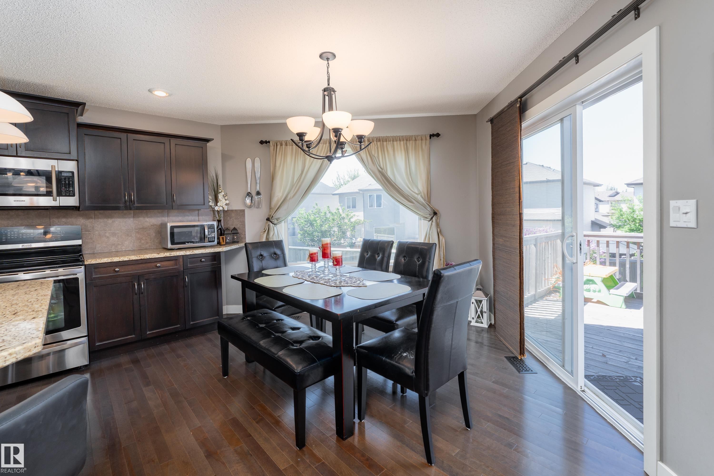512 59 Street Sw, Edmonton, AB - Indoor