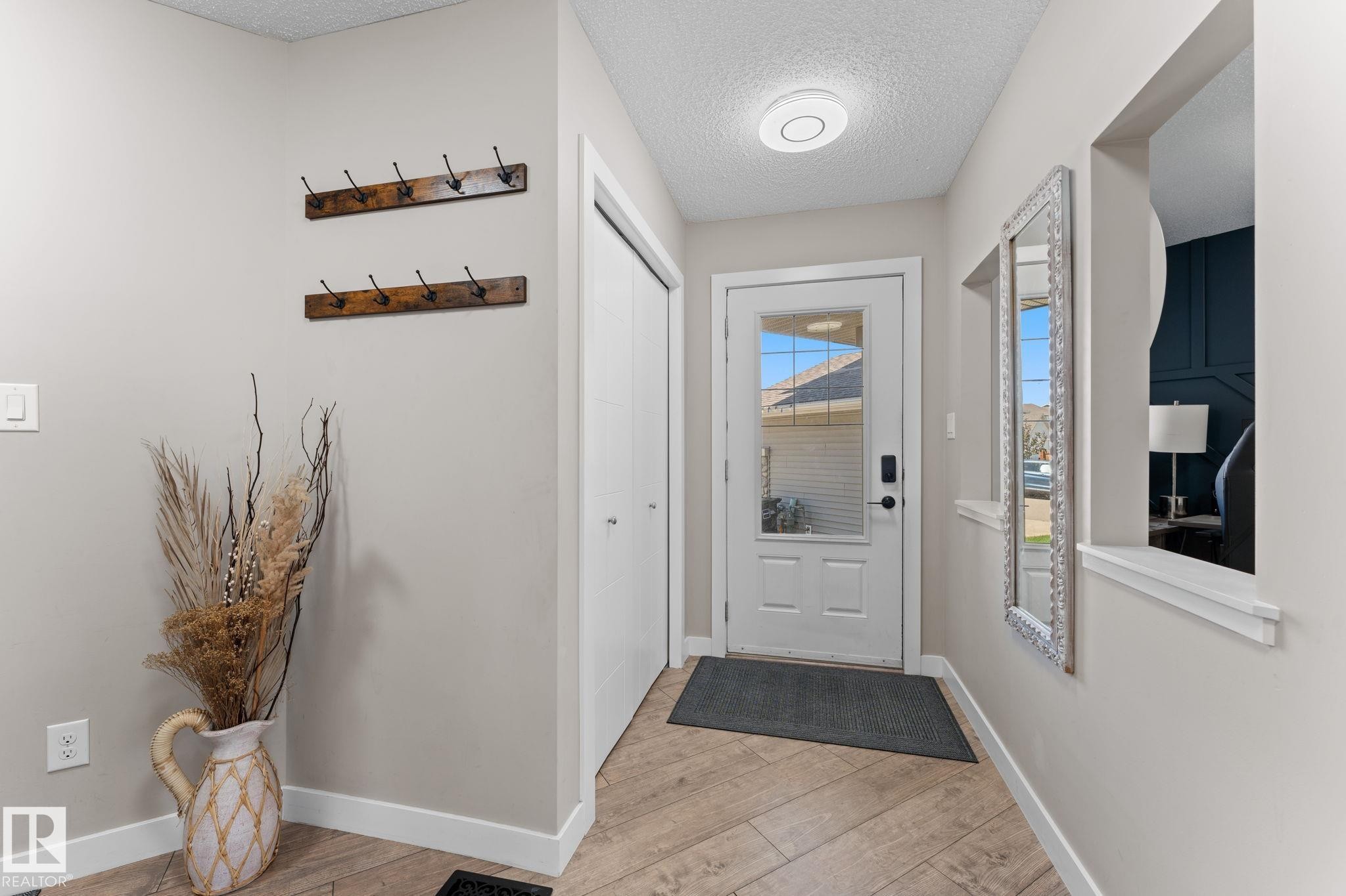 8005 Evans Crescent, Edmonton, AB