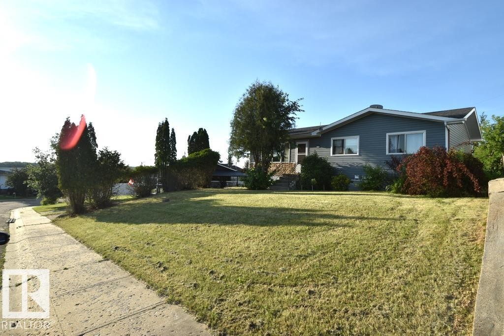5308 Willow Drive, Boyle, AB