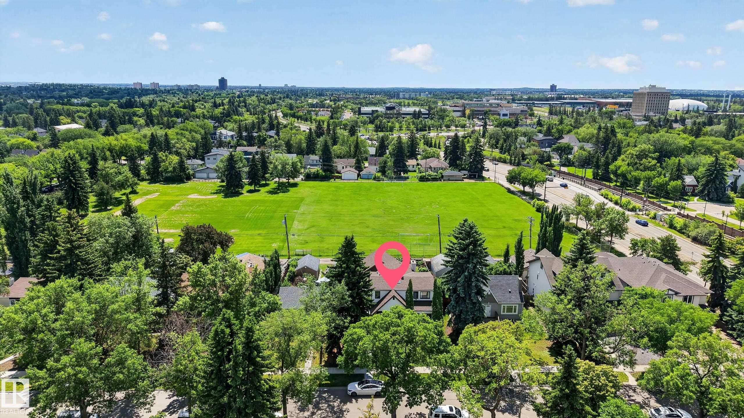11331 75 Avenue, Edmonton, AB