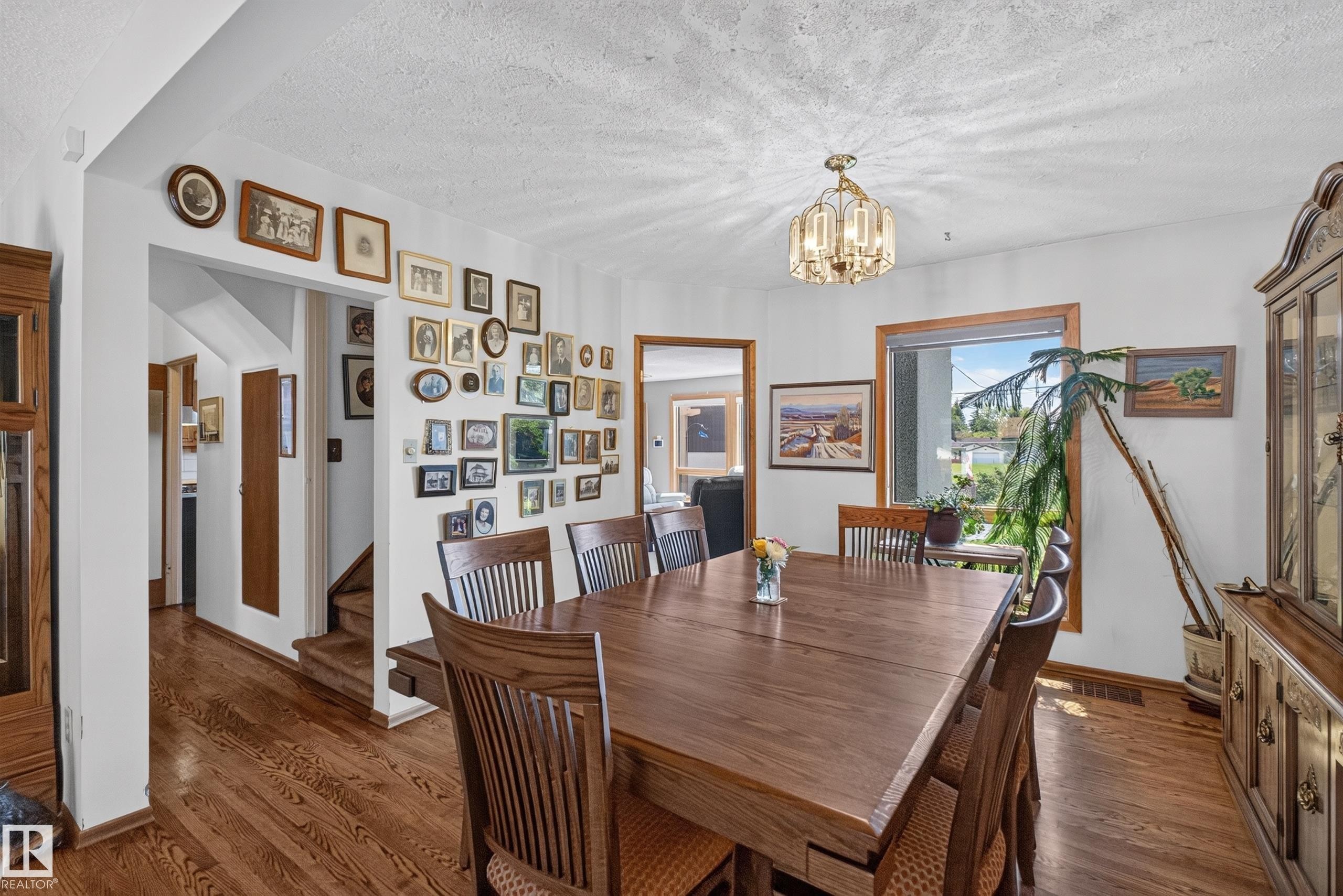 11331 75 Avenue, Edmonton, AB