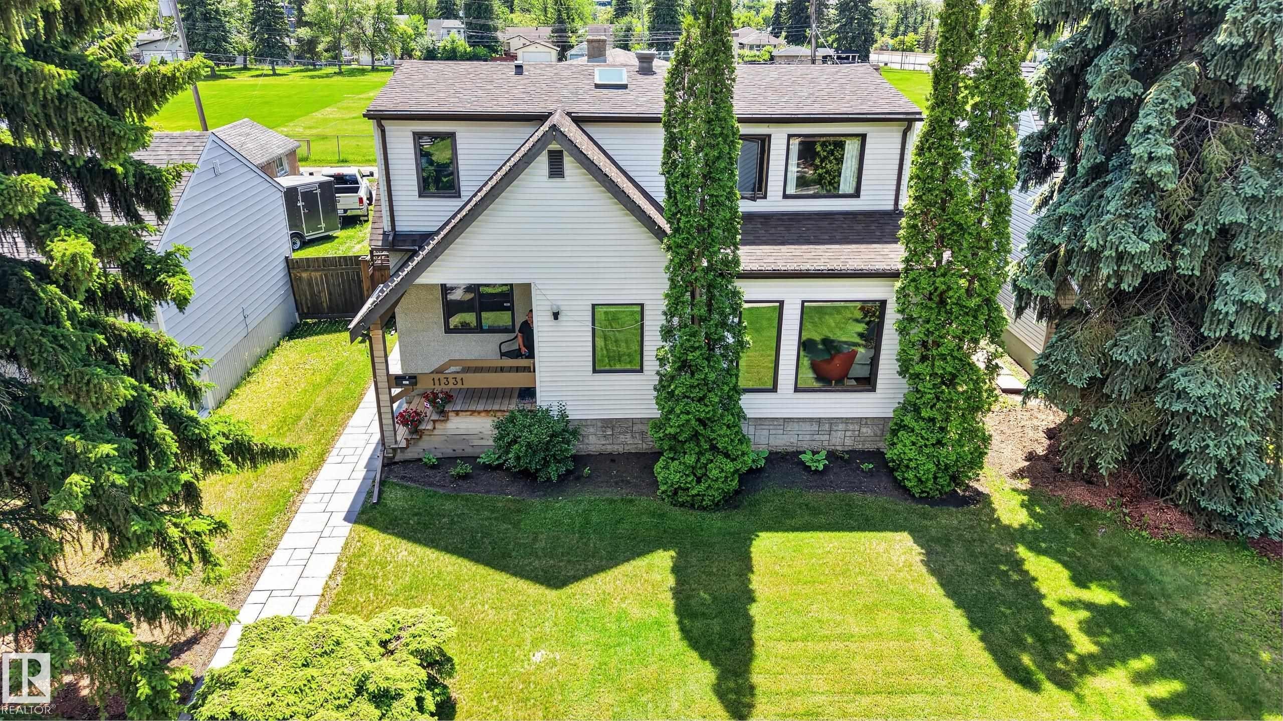 11331 75 Avenue, Edmonton, AB