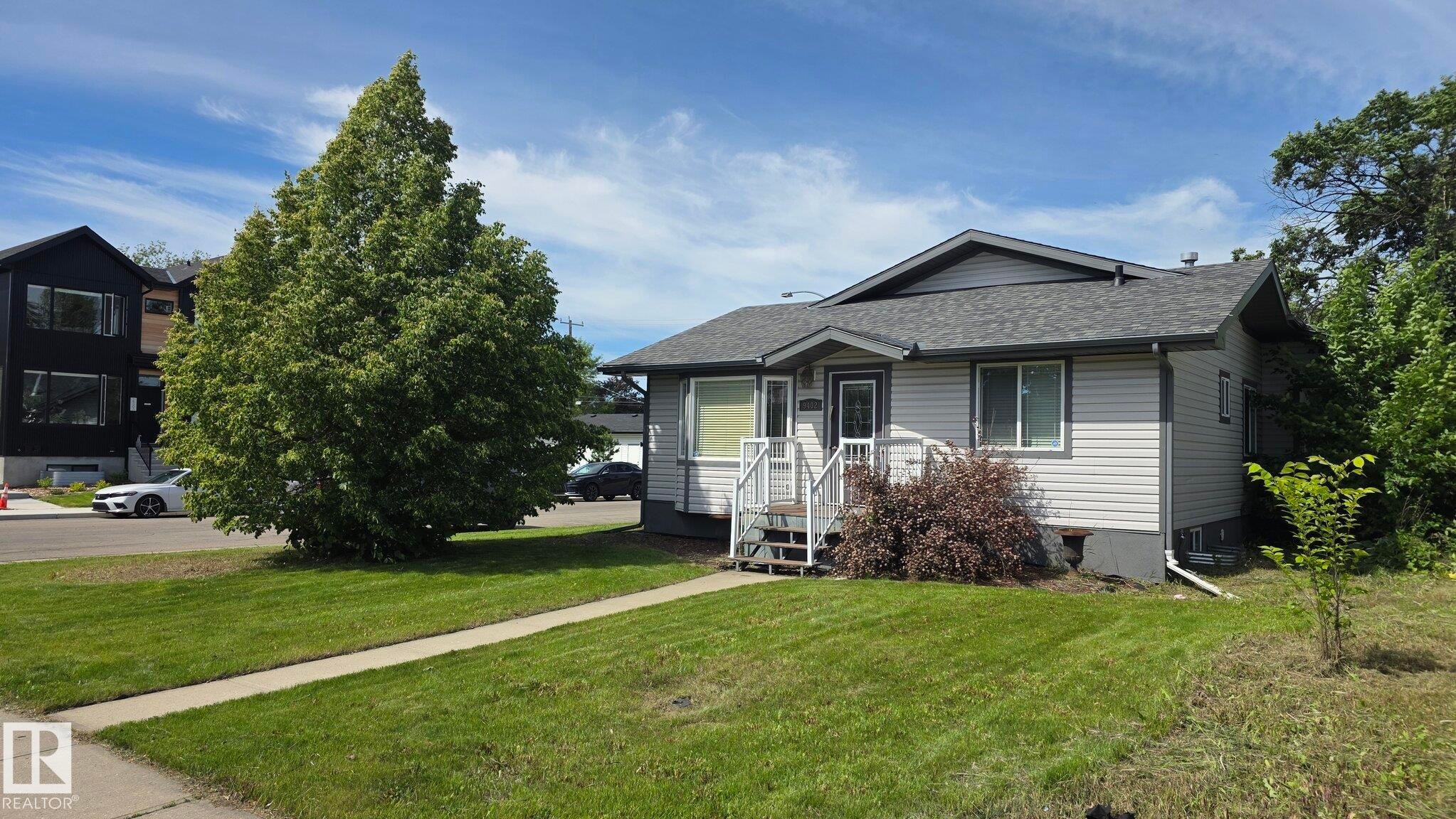 9402 153 Street Nw, Edmonton, AB