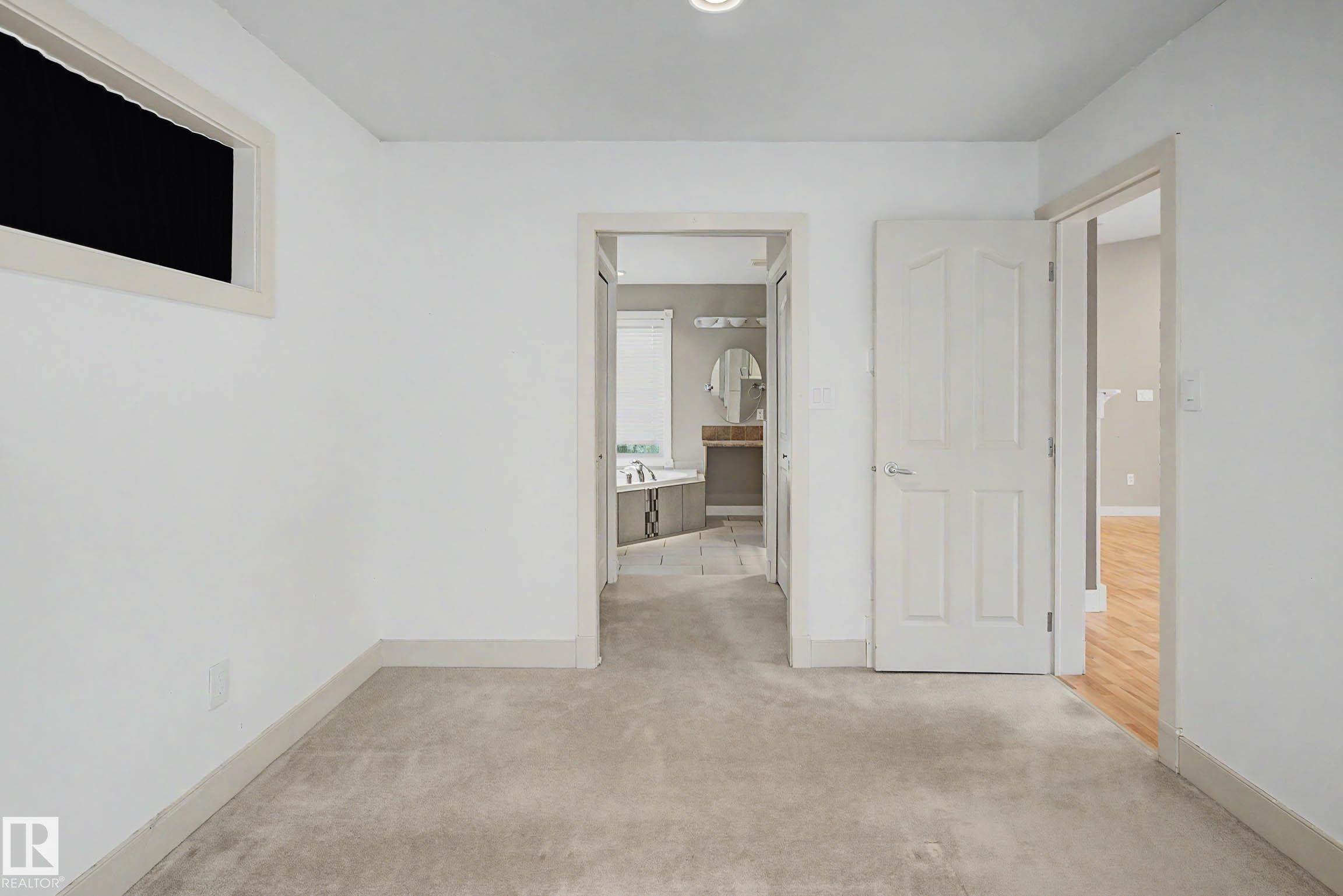9402 153 Street Nw, Edmonton, AB
