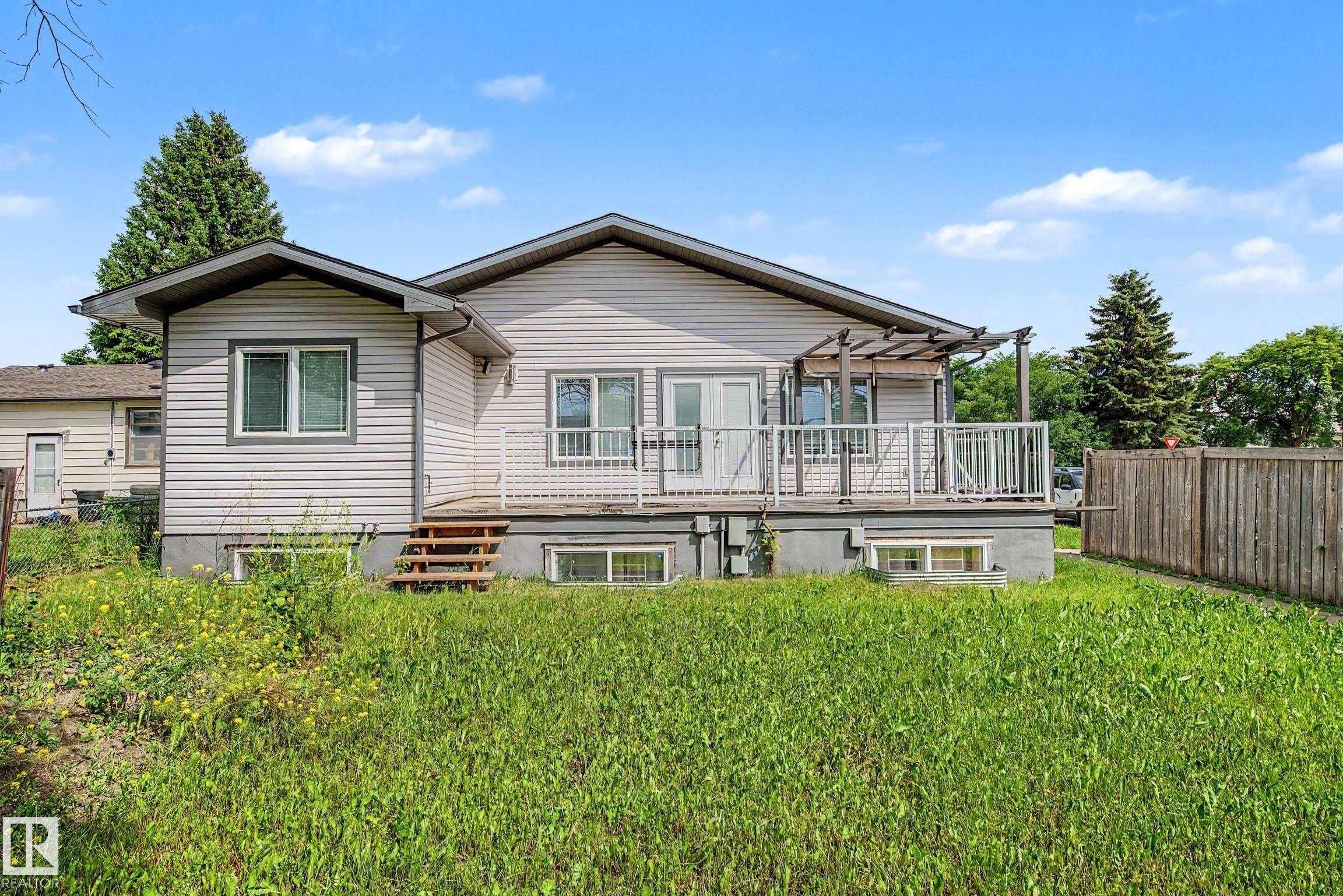9402 153 Street Nw, Edmonton, AB