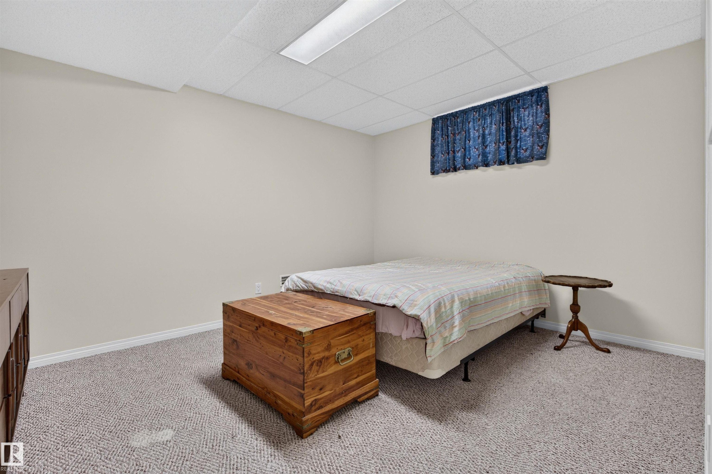 109 Falconer Crest, Edmonton, AB