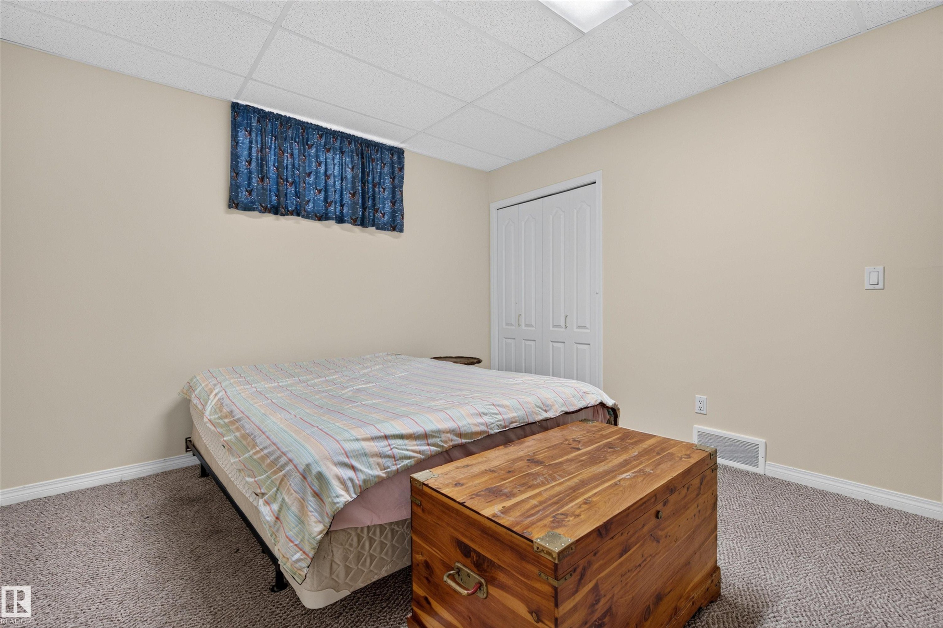 109 Falconer Crest, Edmonton, AB