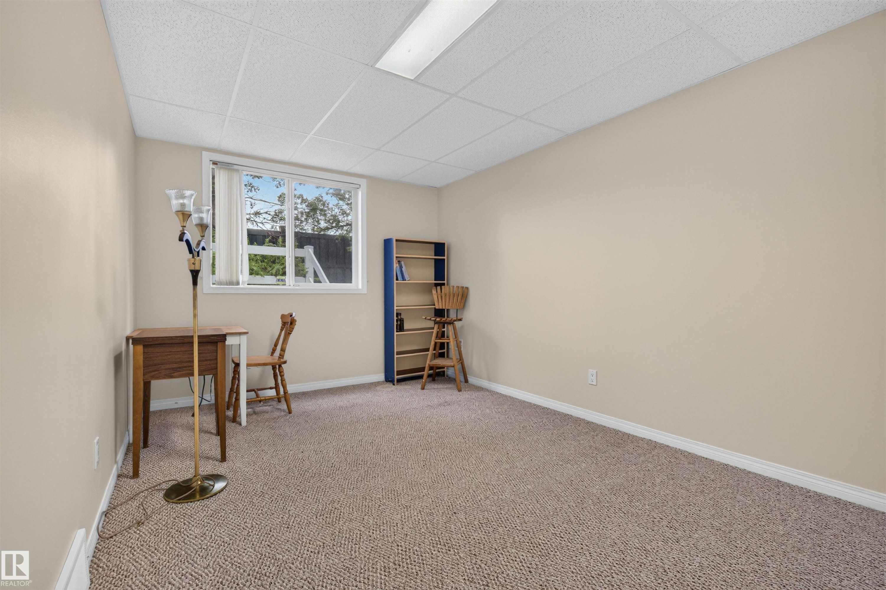 109 Falconer Crest, Edmonton, AB