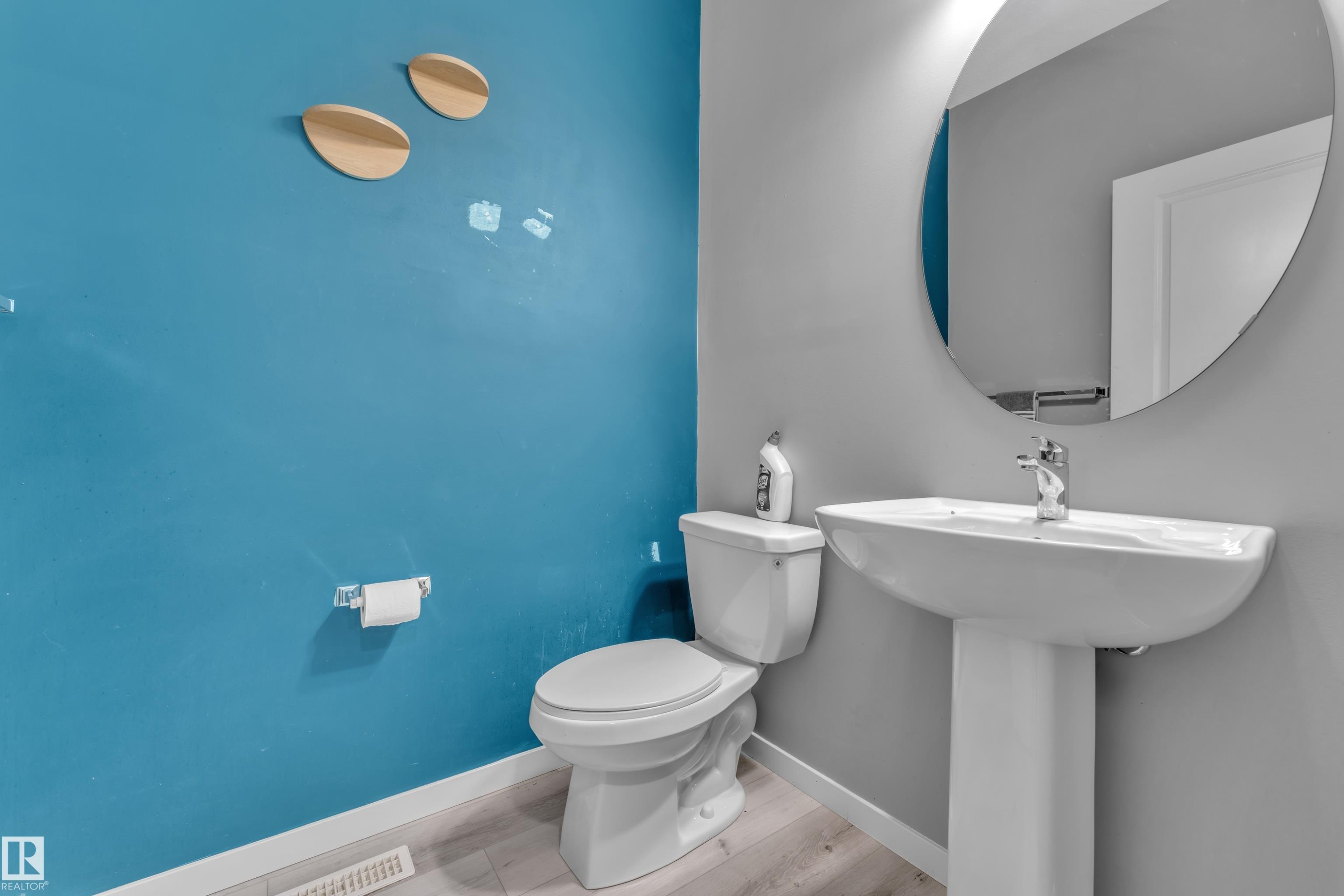 2268 Chokecherry Close, Edmonton, AB
