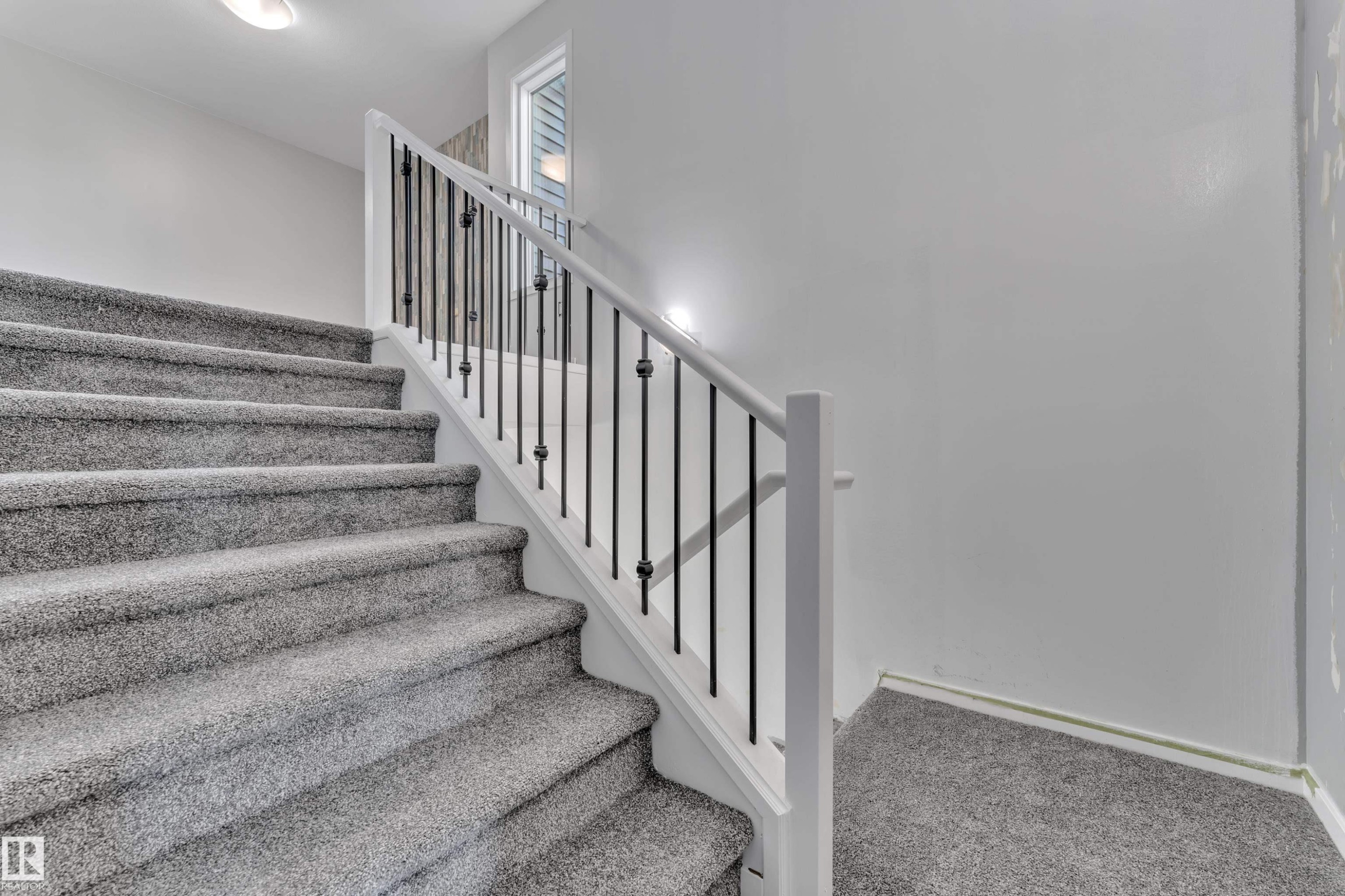 2268 Chokecherry Close, Edmonton, AB