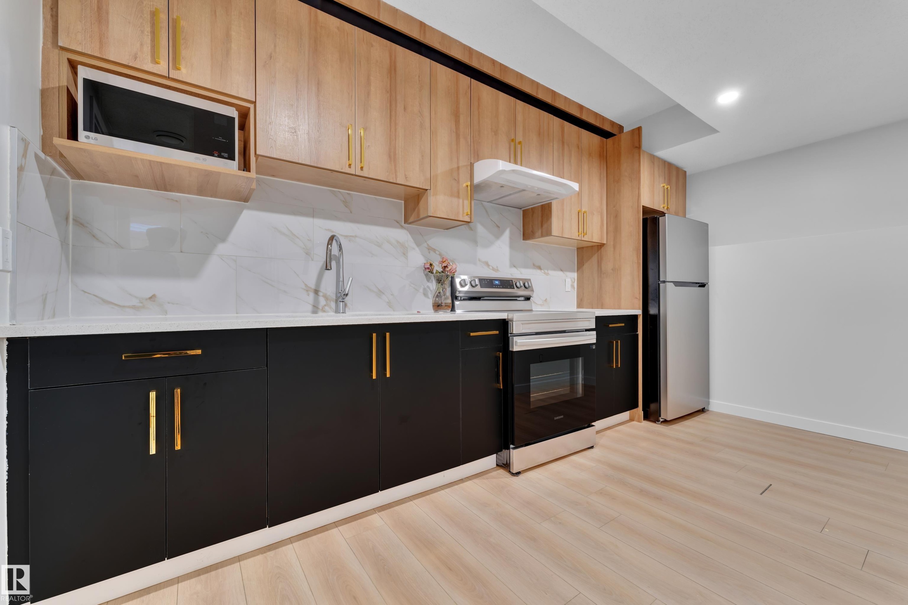 2268 Chokecherry Close, Edmonton, AB