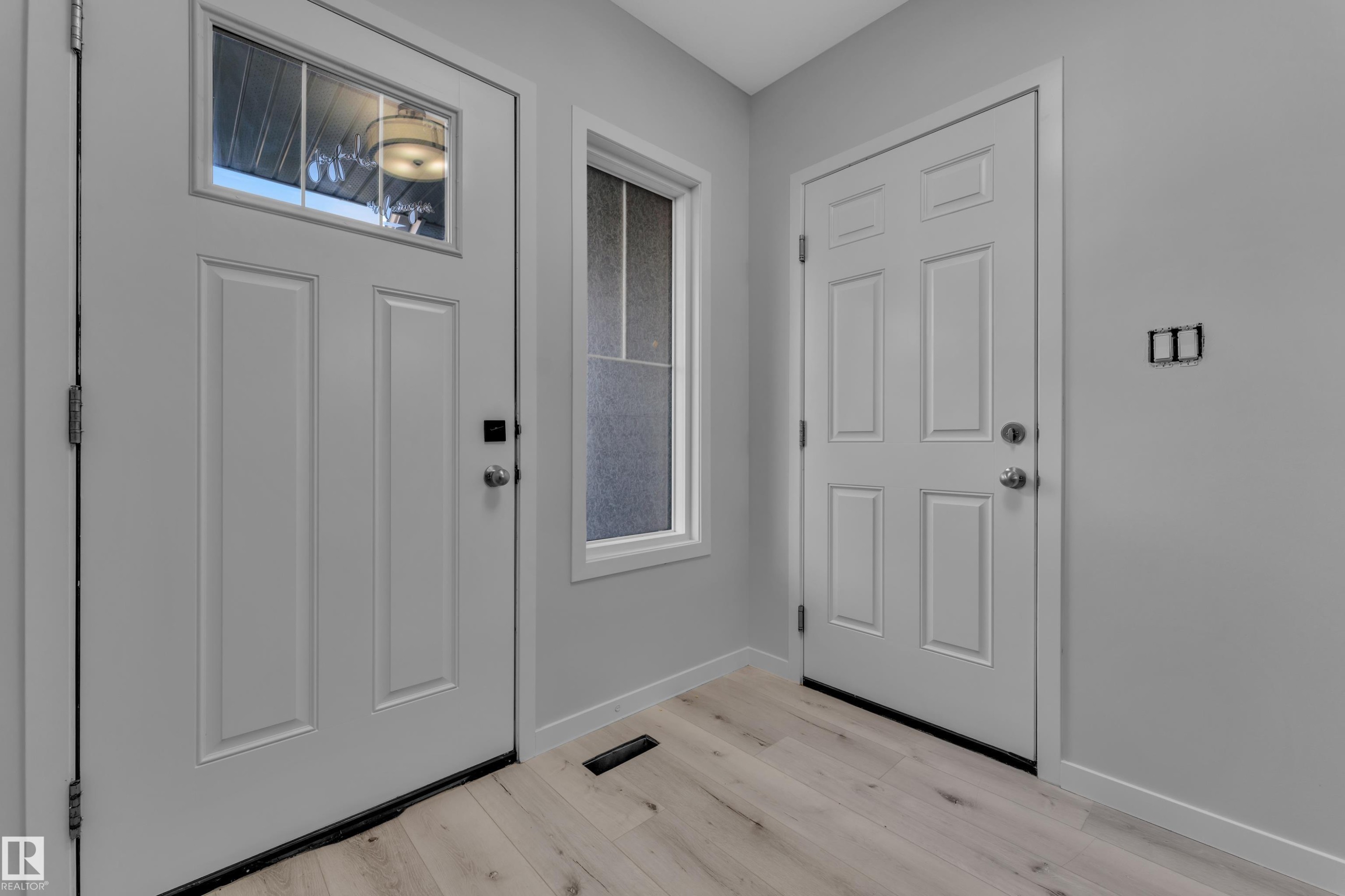 2268 Chokecherry Close, Edmonton, AB