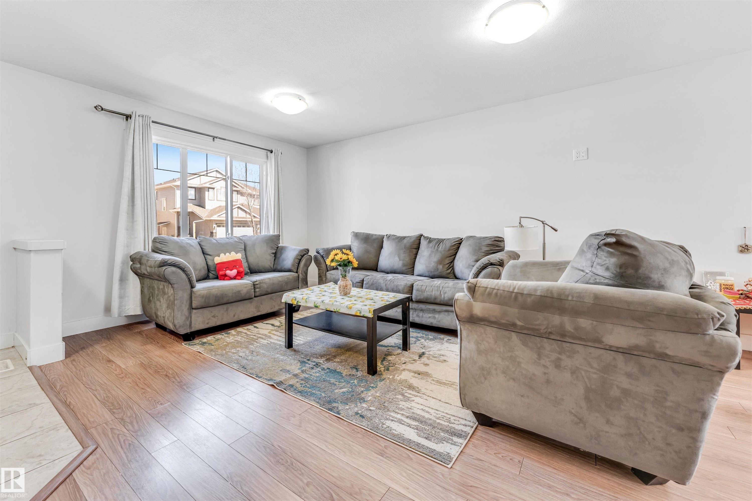 1536 21 Street, Edmonton, AB