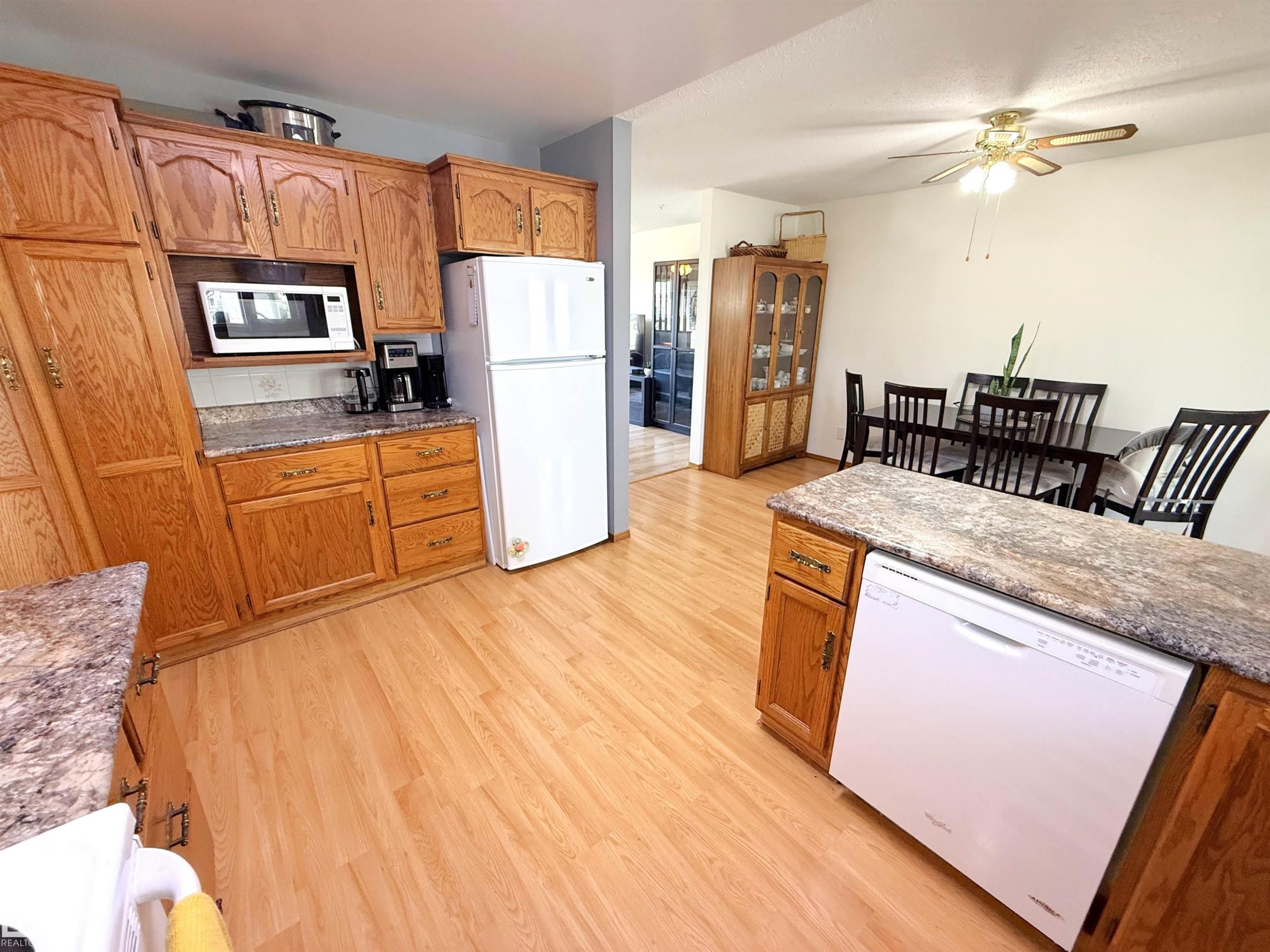 5003 57 Avenue, Stony Plain, AB