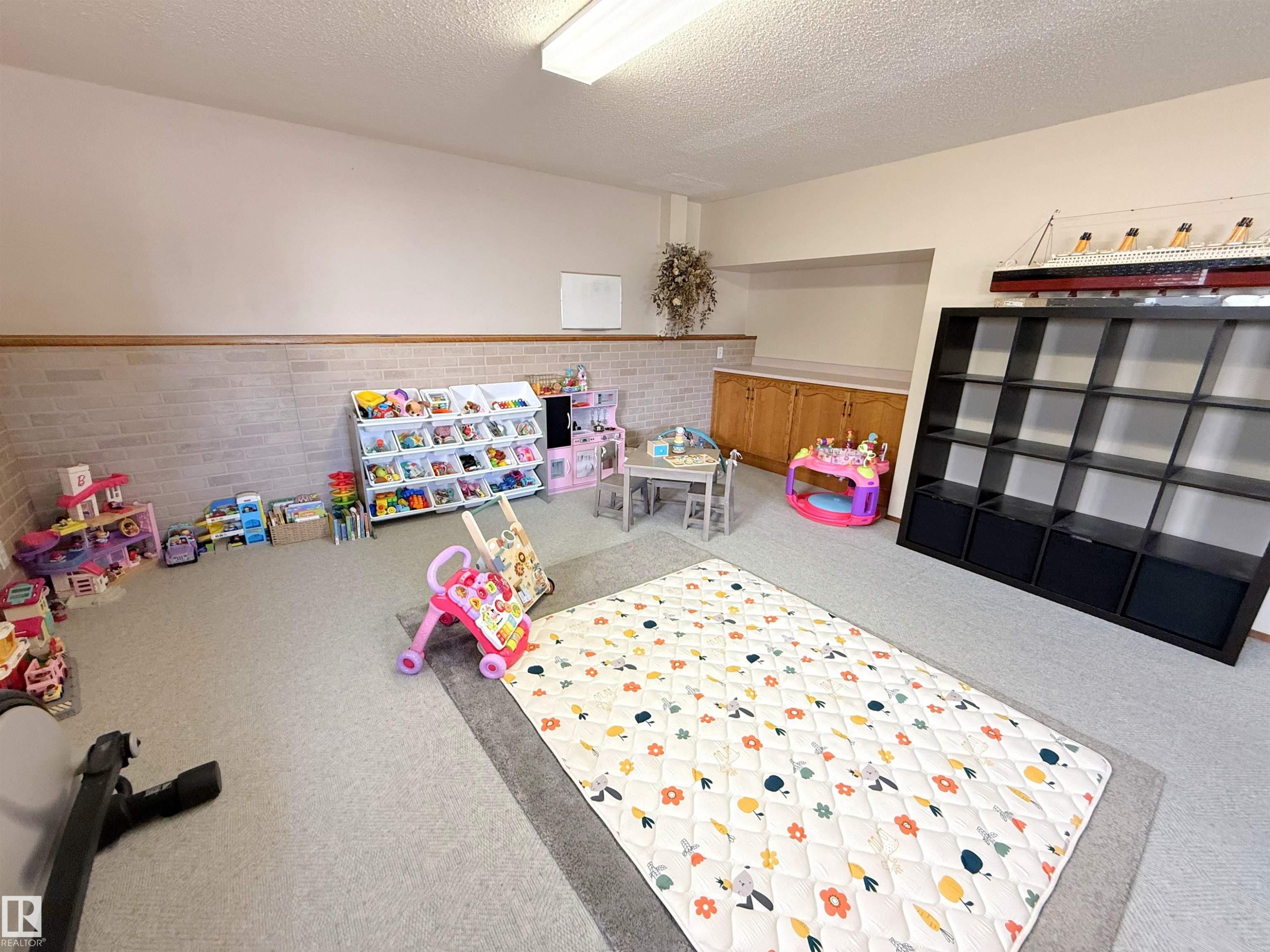 5003 57 Avenue, Stony Plain, AB
