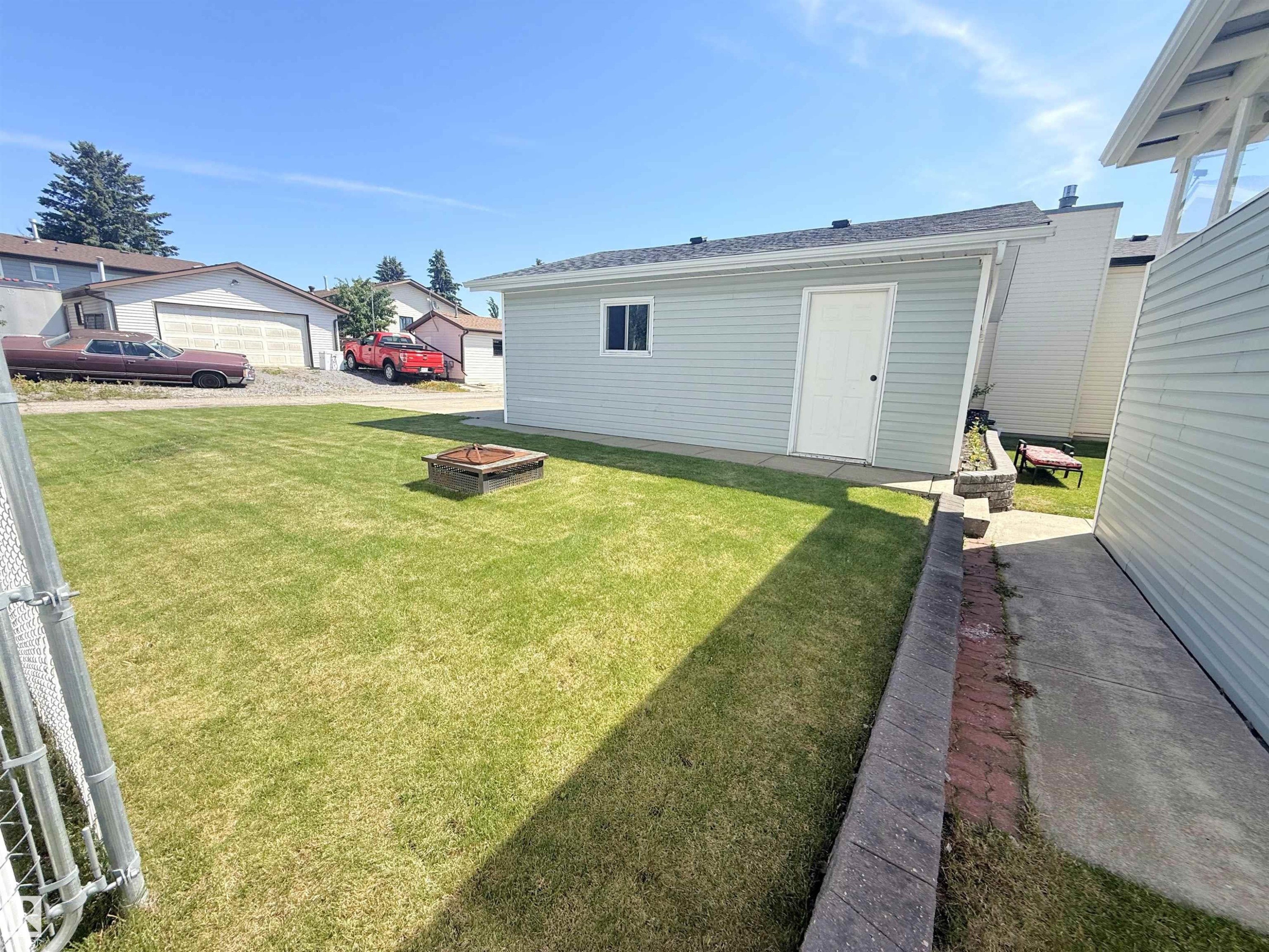 5003 57 Avenue, Stony Plain, AB