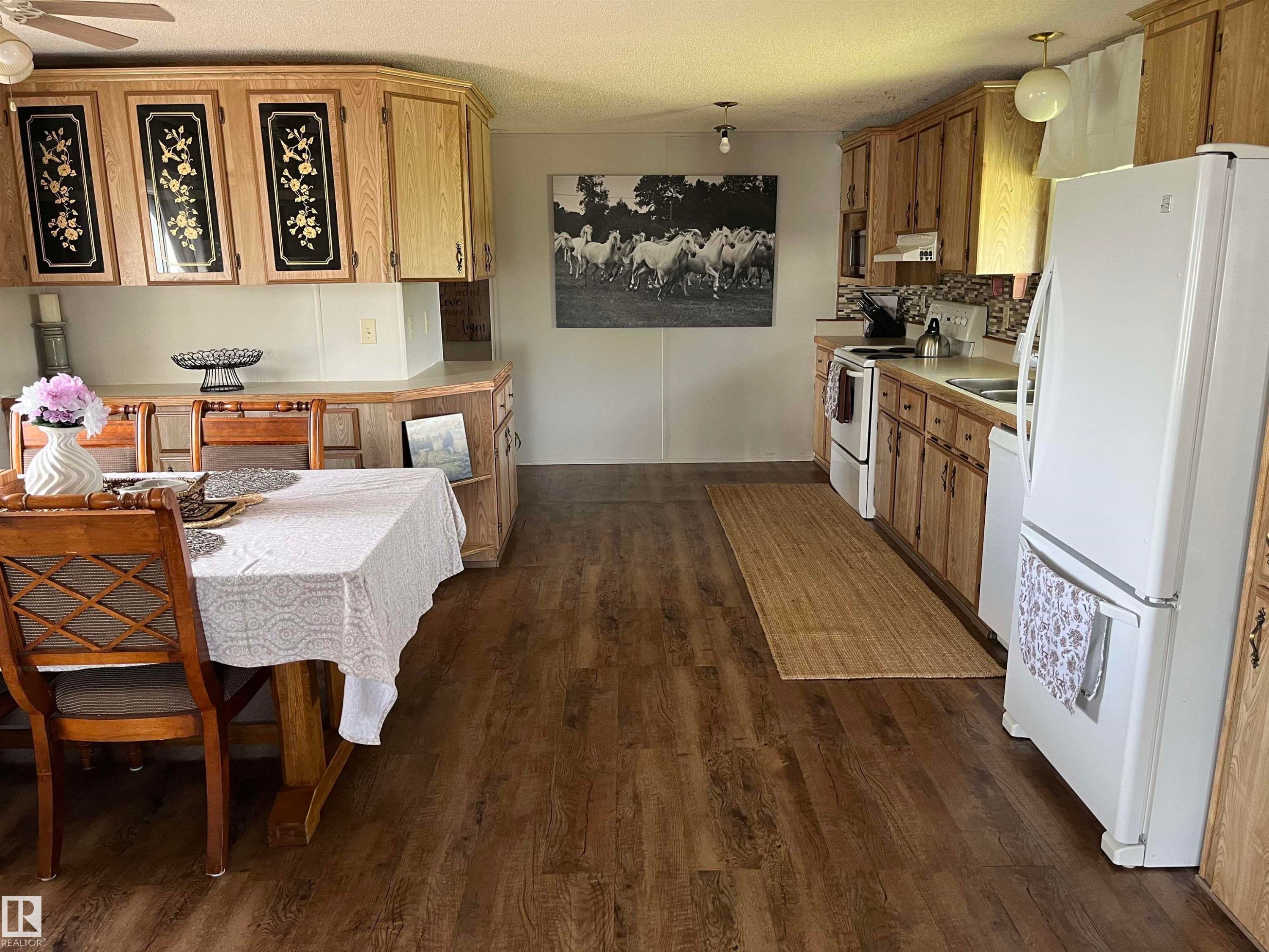 48028 Rr 133, Rural Beaver County, AB - Indoor