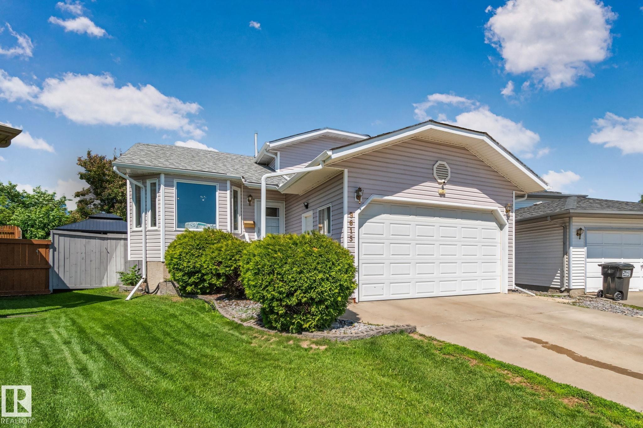 9615 175 Avenue, Edmonton, AB