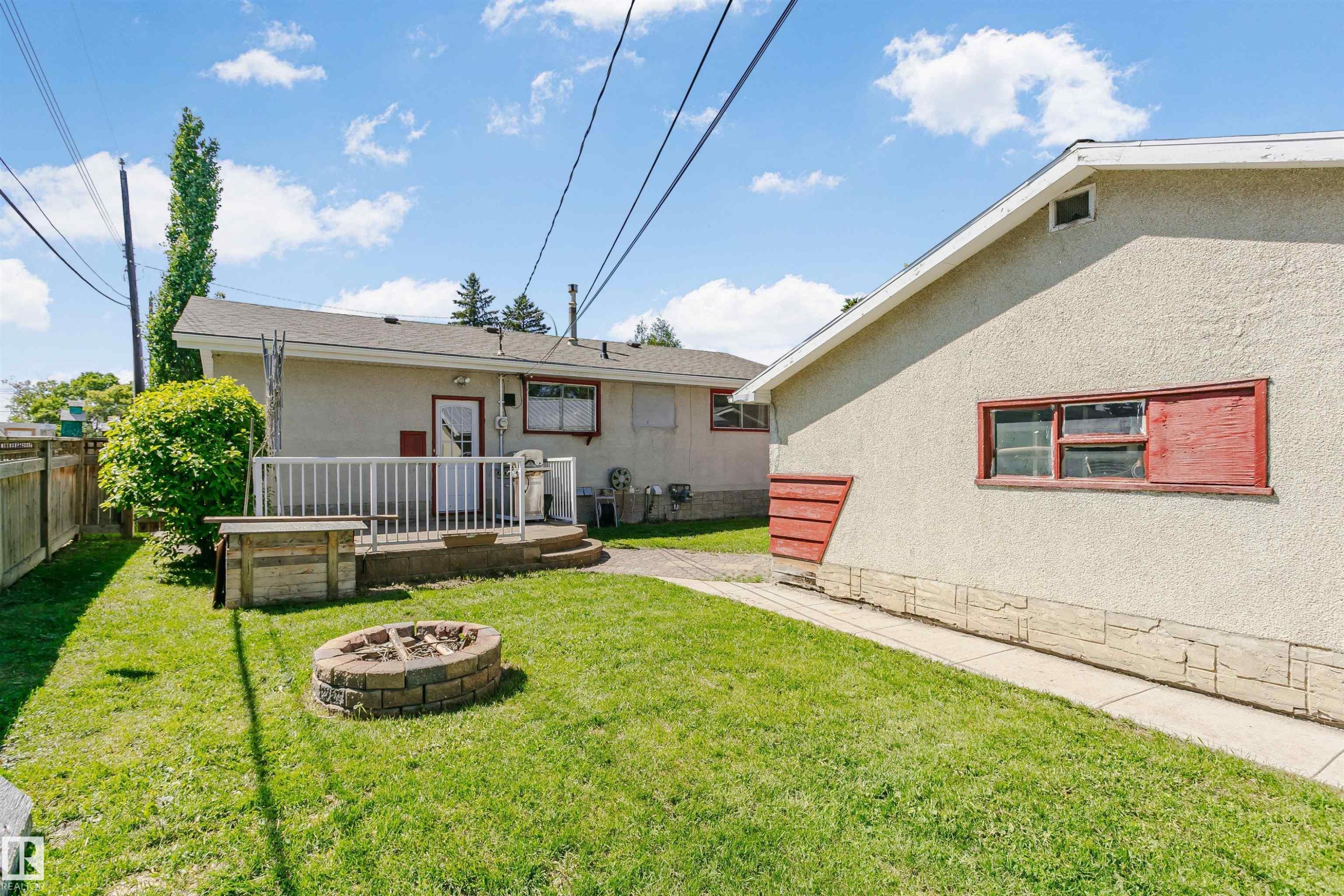 8119 160 Street Nw, Edmonton, AB