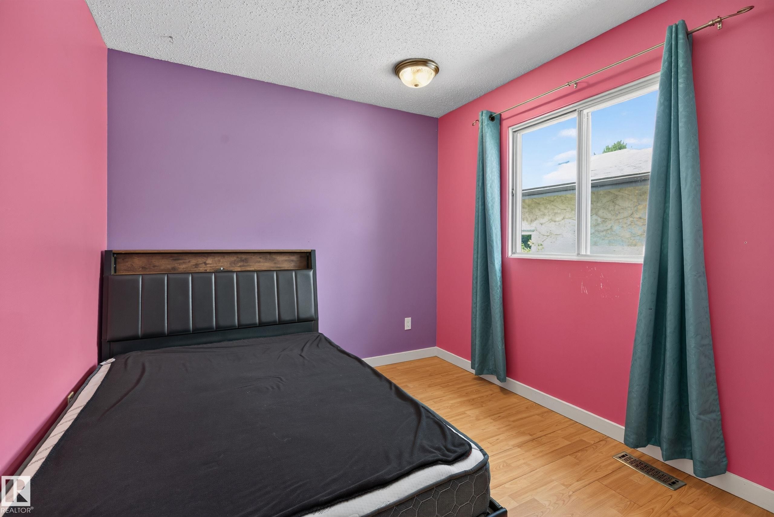15231 117 Street, Edmonton, AB