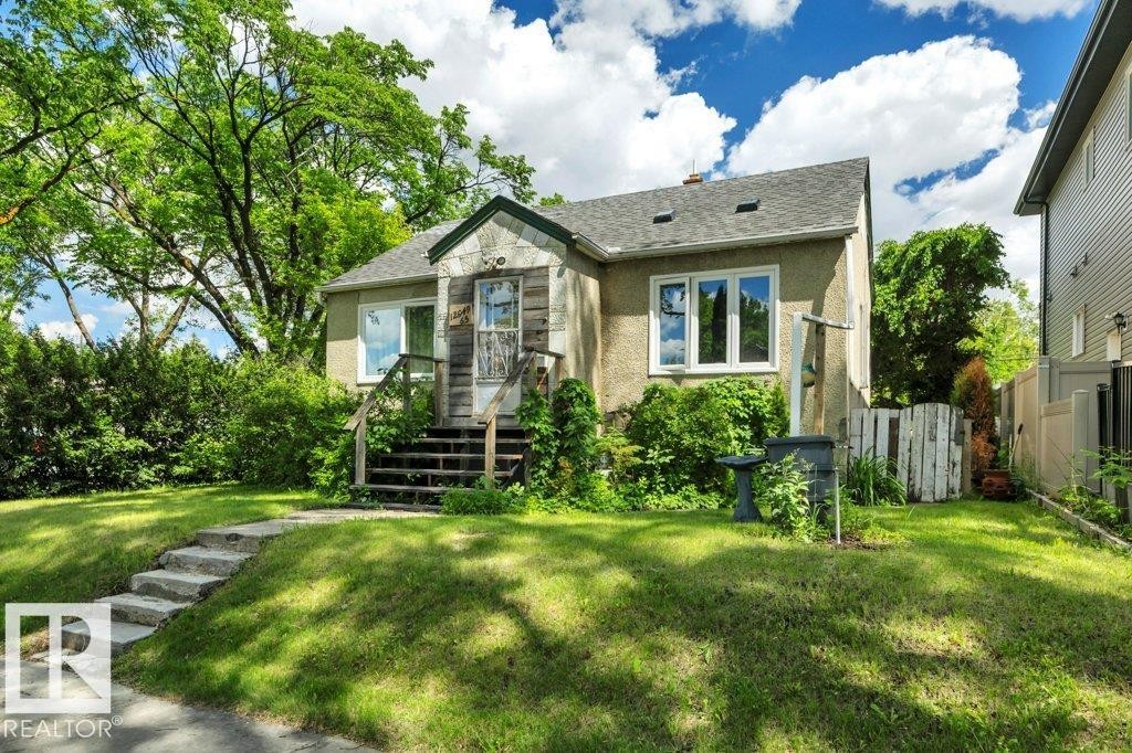 12049 65 Street, Edmonton, AB