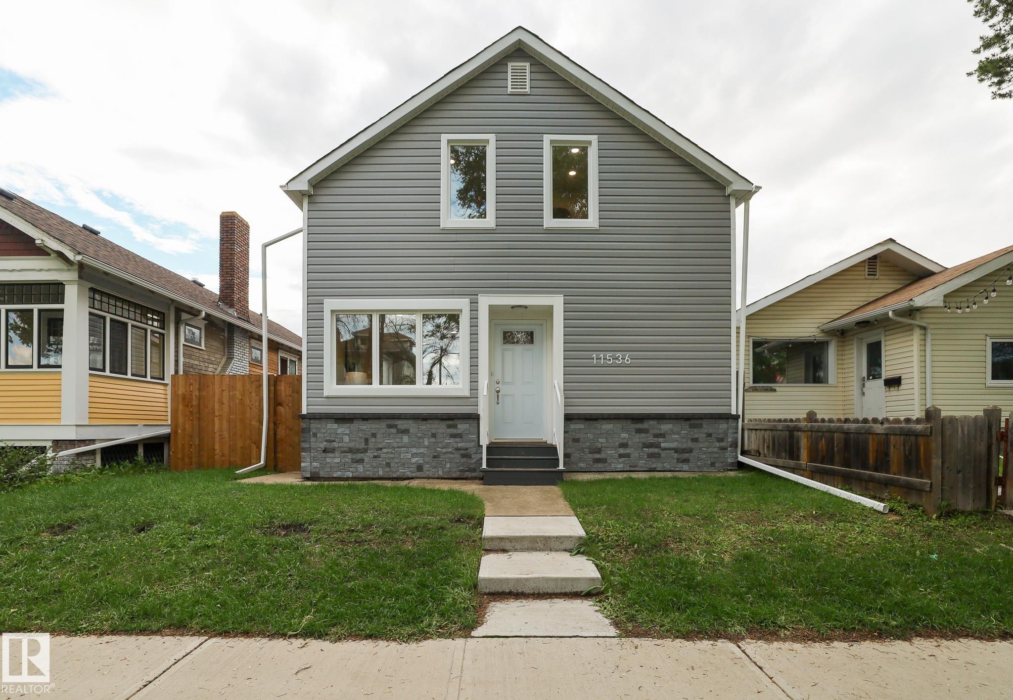 11536 95A Street, Edmonton, AB