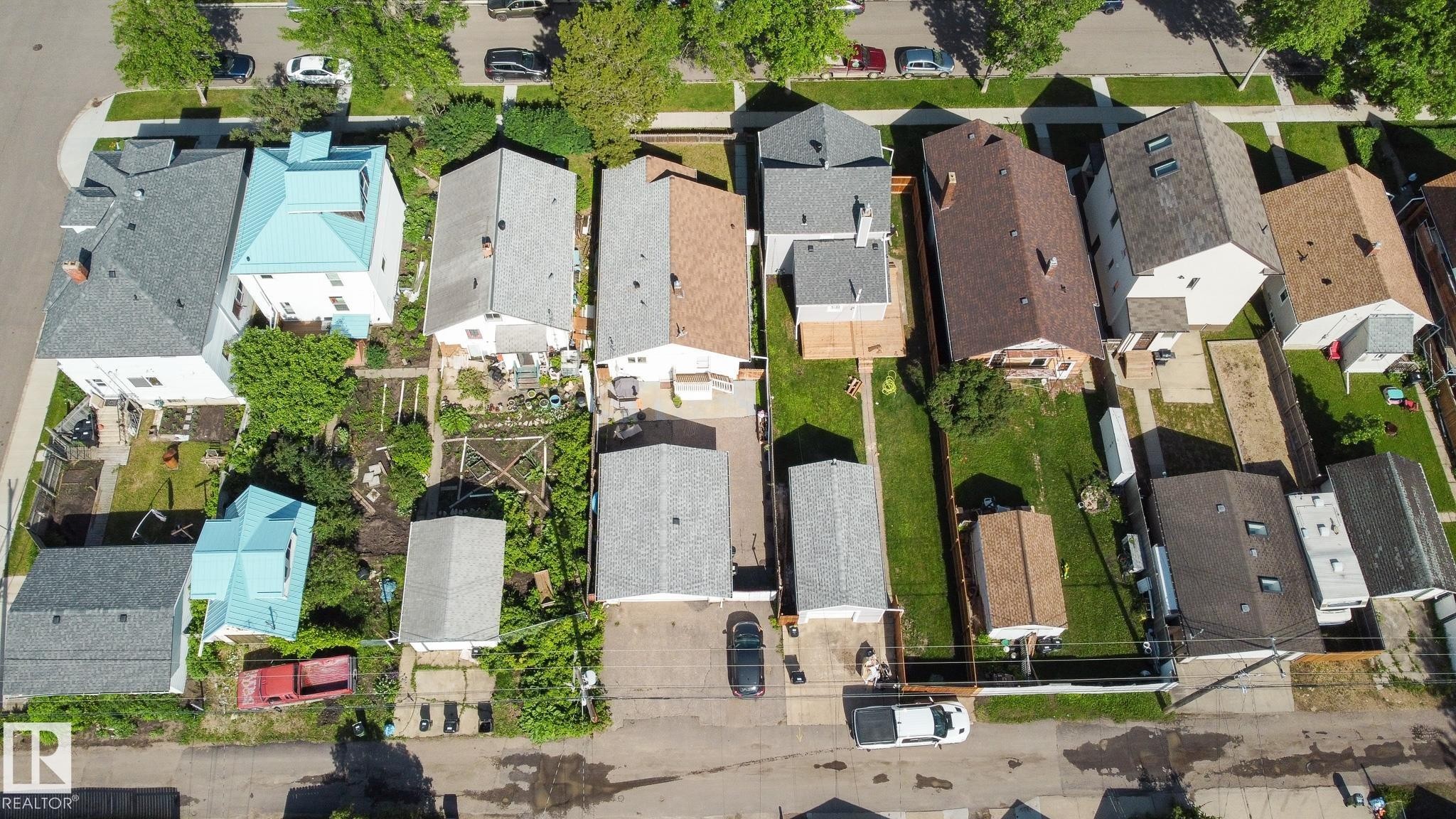 11536 95A Street, Edmonton, AB