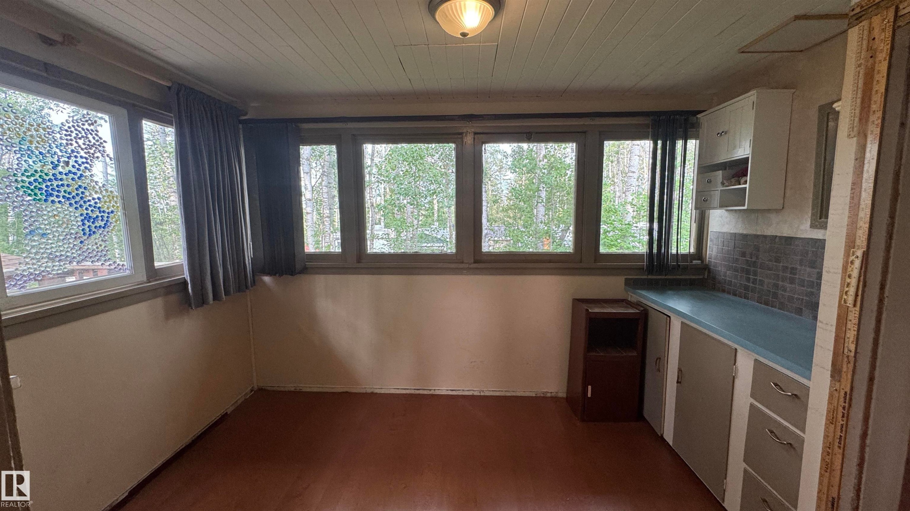 428 11121 Twp Road 595, Rural St. Paul County, AB