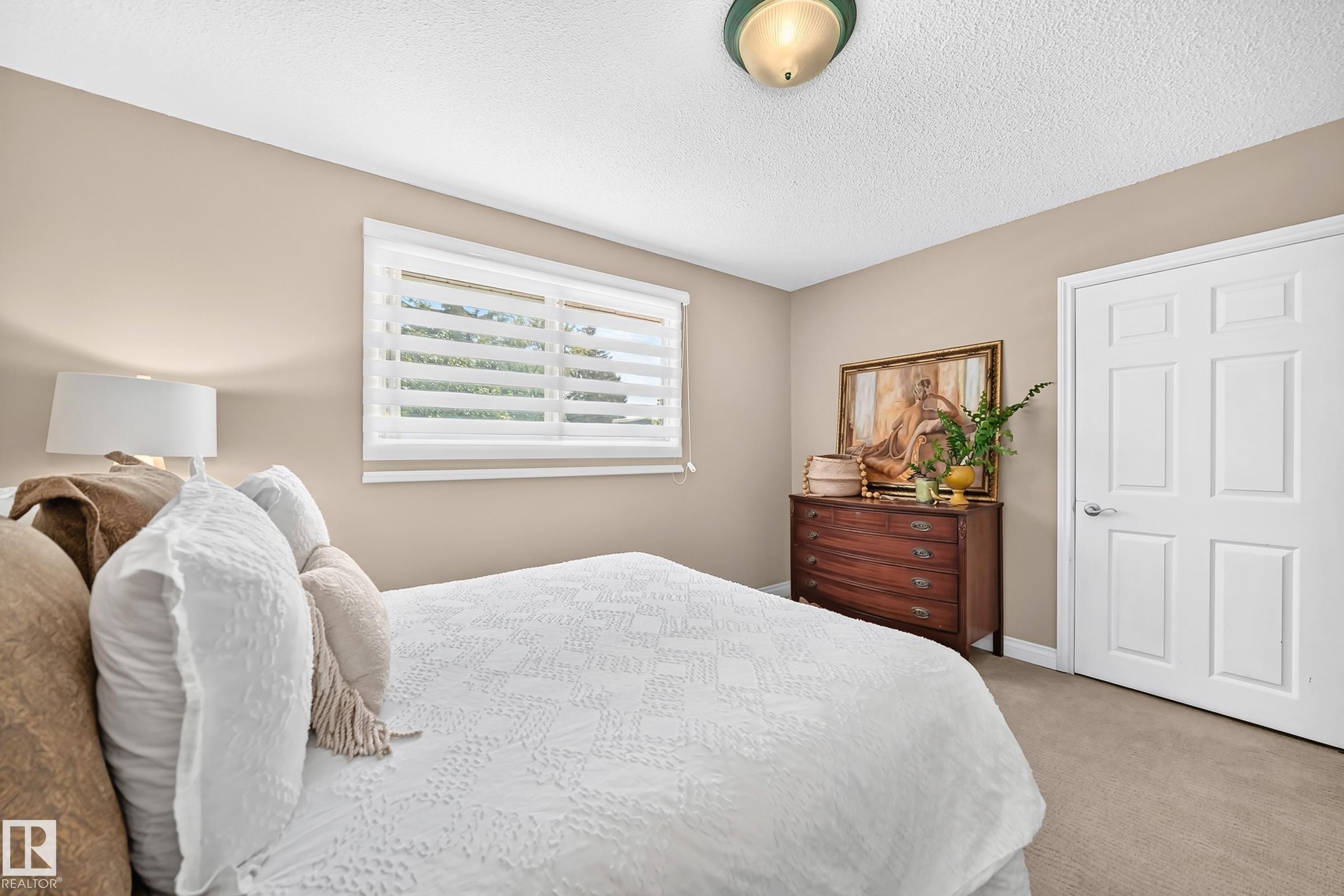 16024 78 Avenue, Edmonton, AB