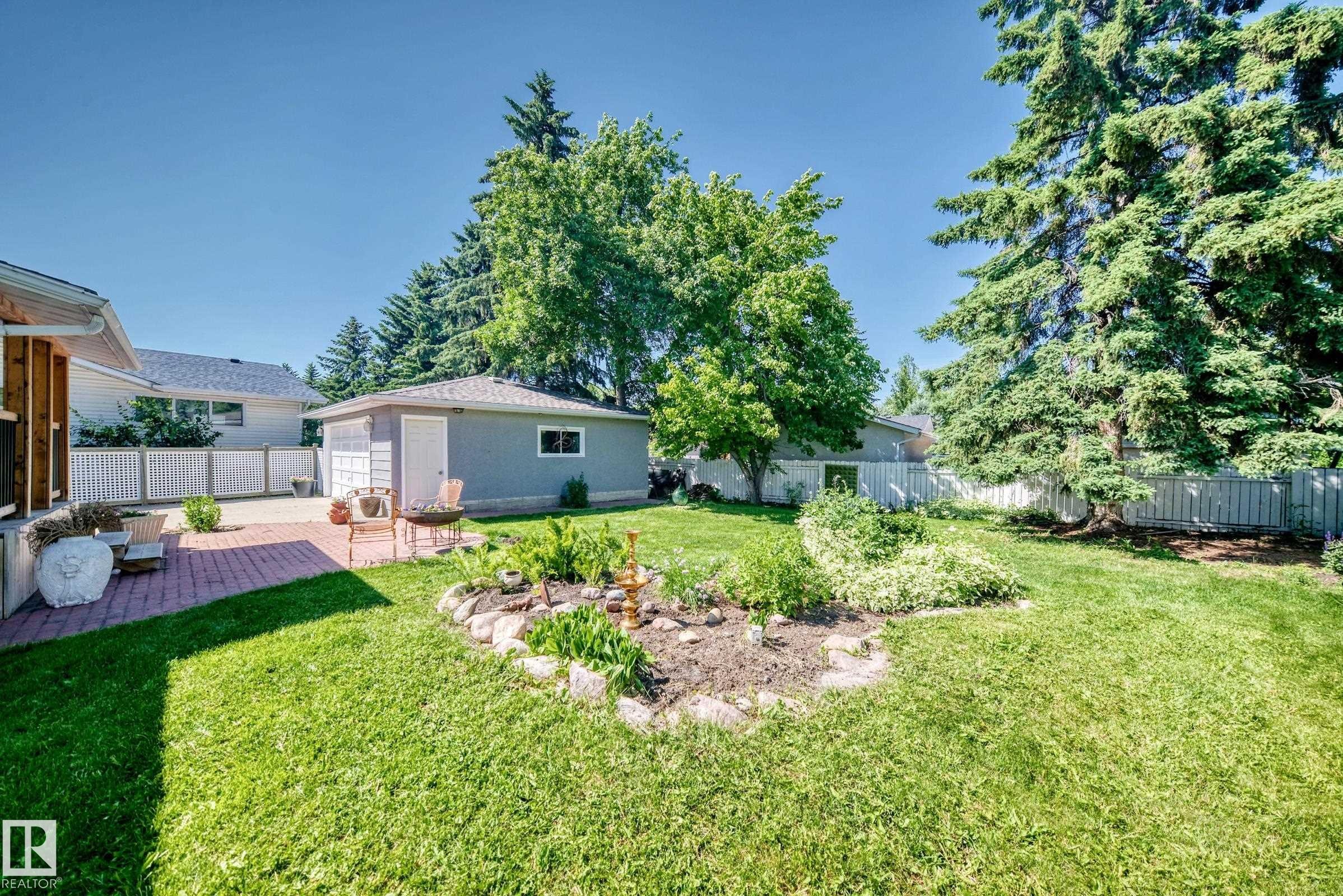 16024 78 Avenue, Edmonton, AB