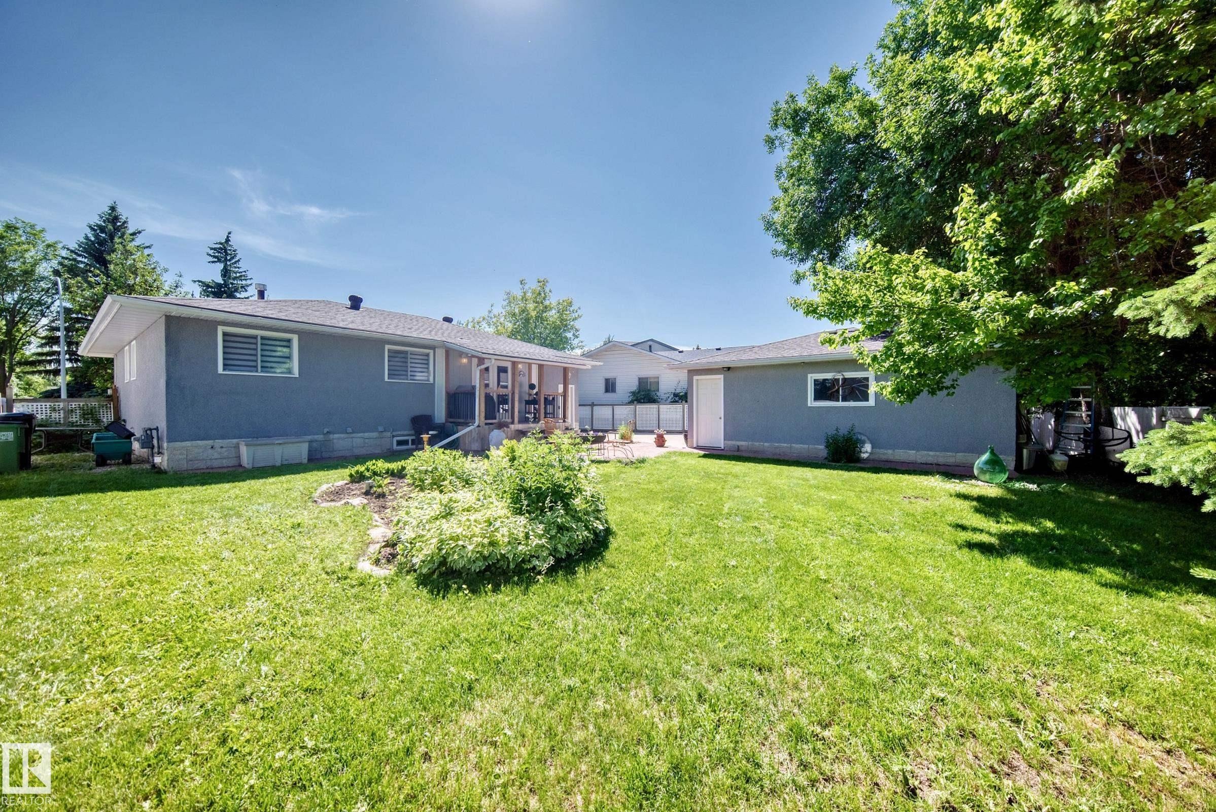16024 78 Avenue, Edmonton, AB