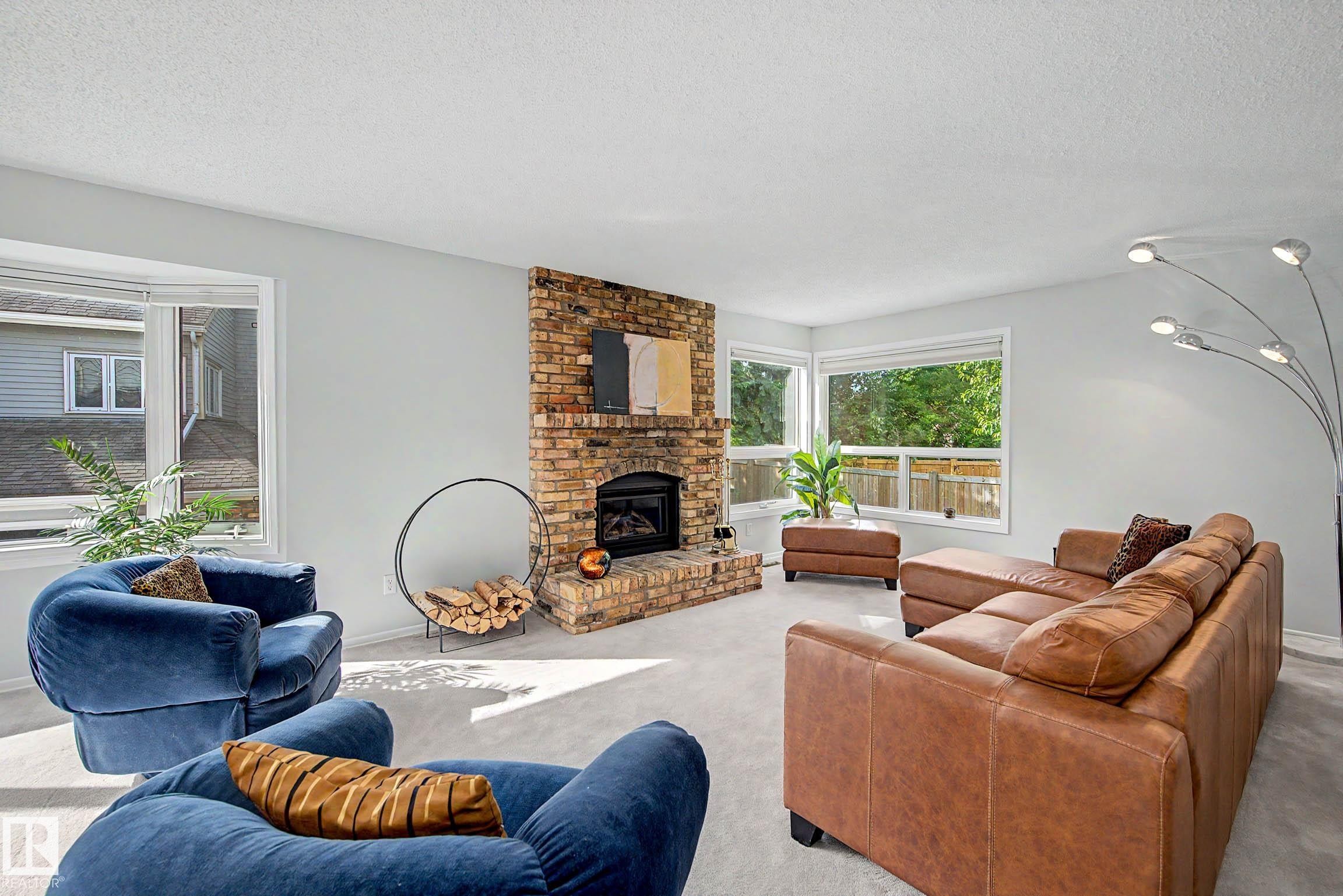 16 Whiteoaks Estates, St. Albert, AB