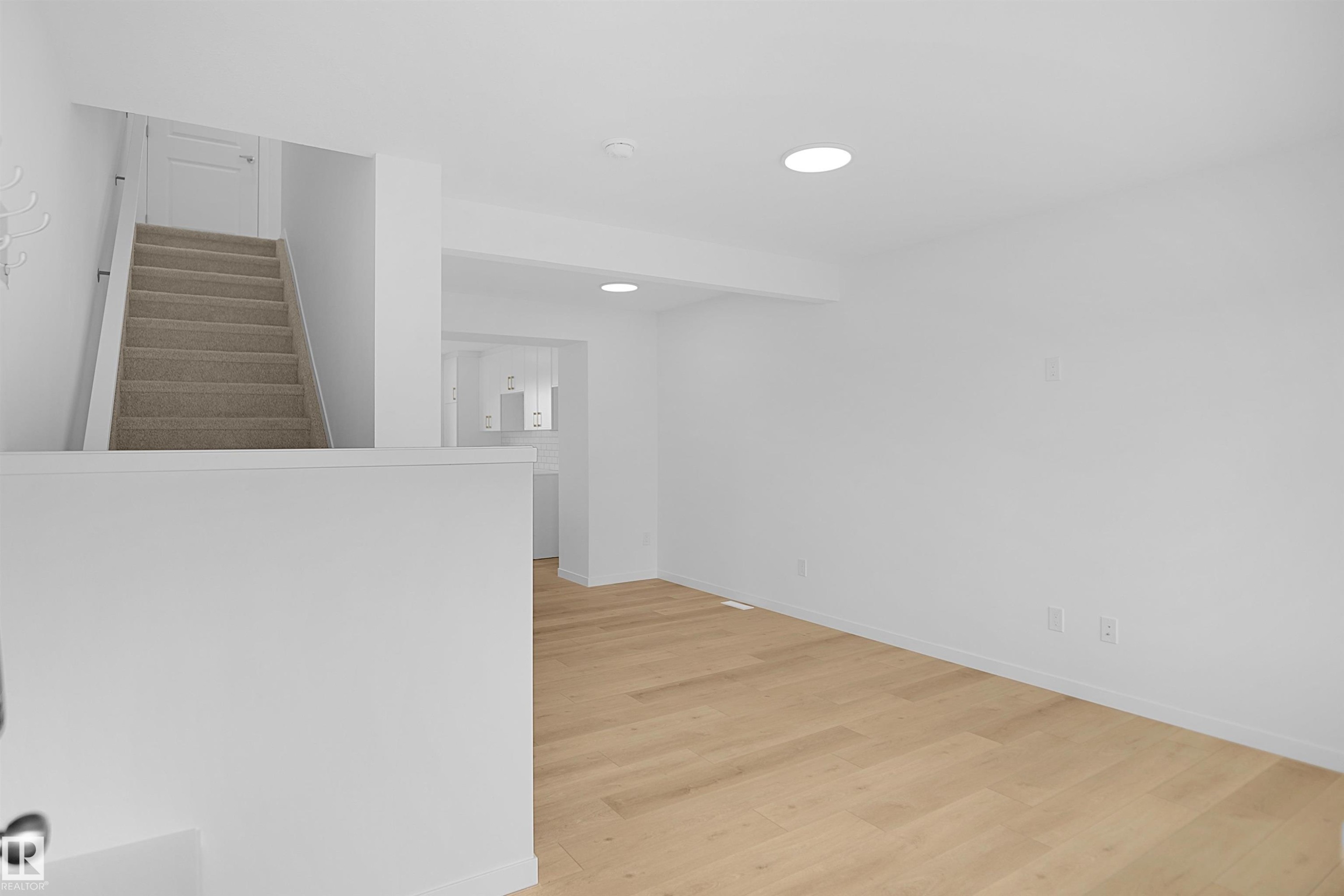 427 Aster Drive, Edmonton, AB
