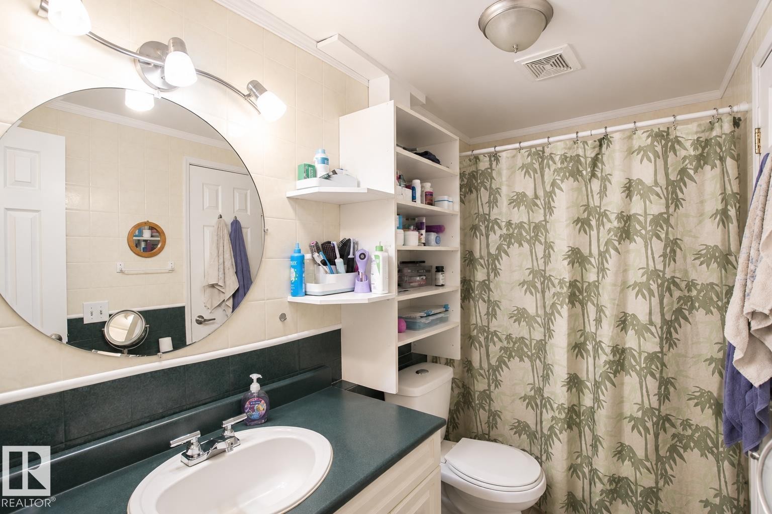 2415 West Oak Way, Edmonton, AB