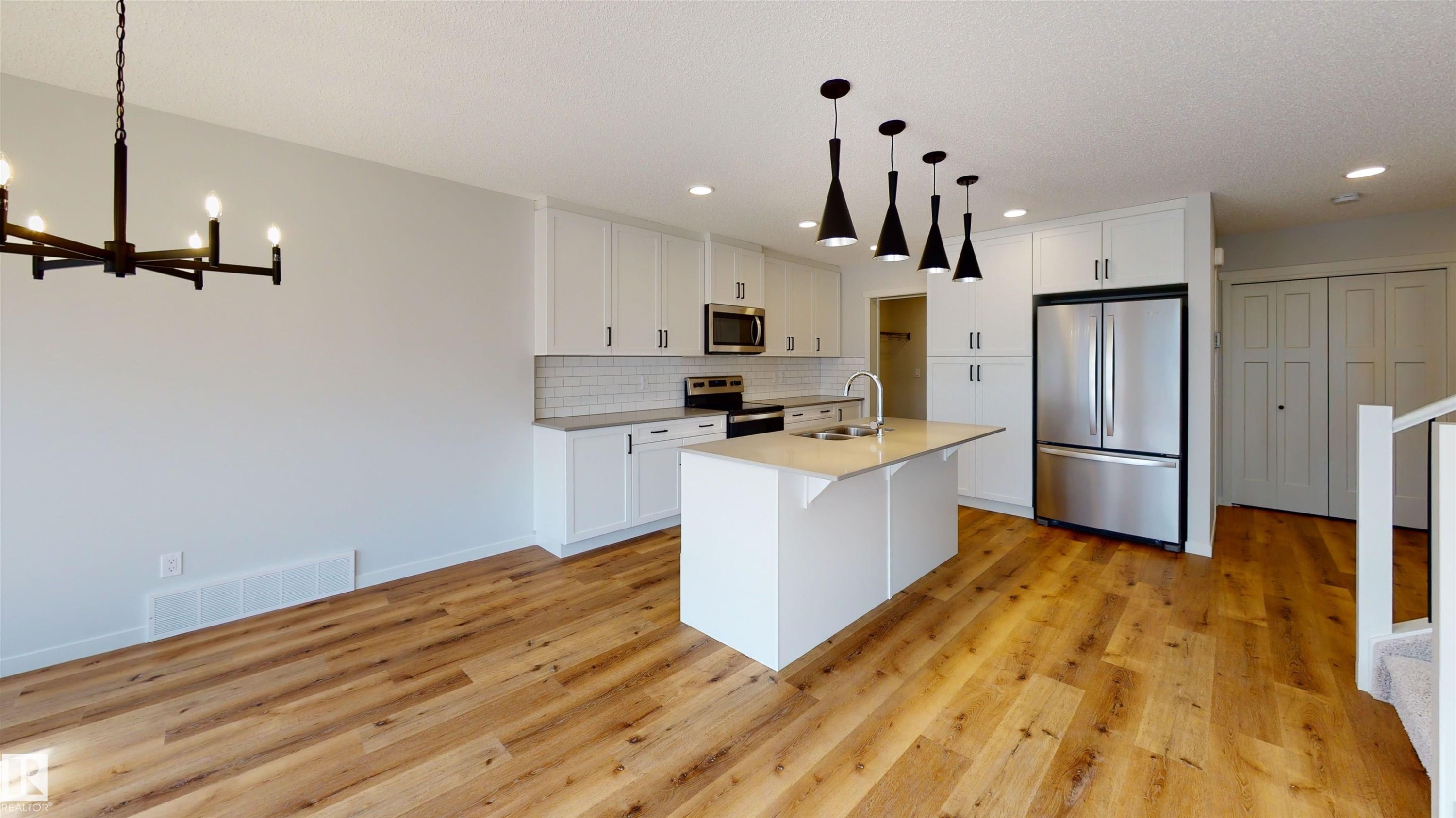 94 Stetson Loop, Ardrossan, AB