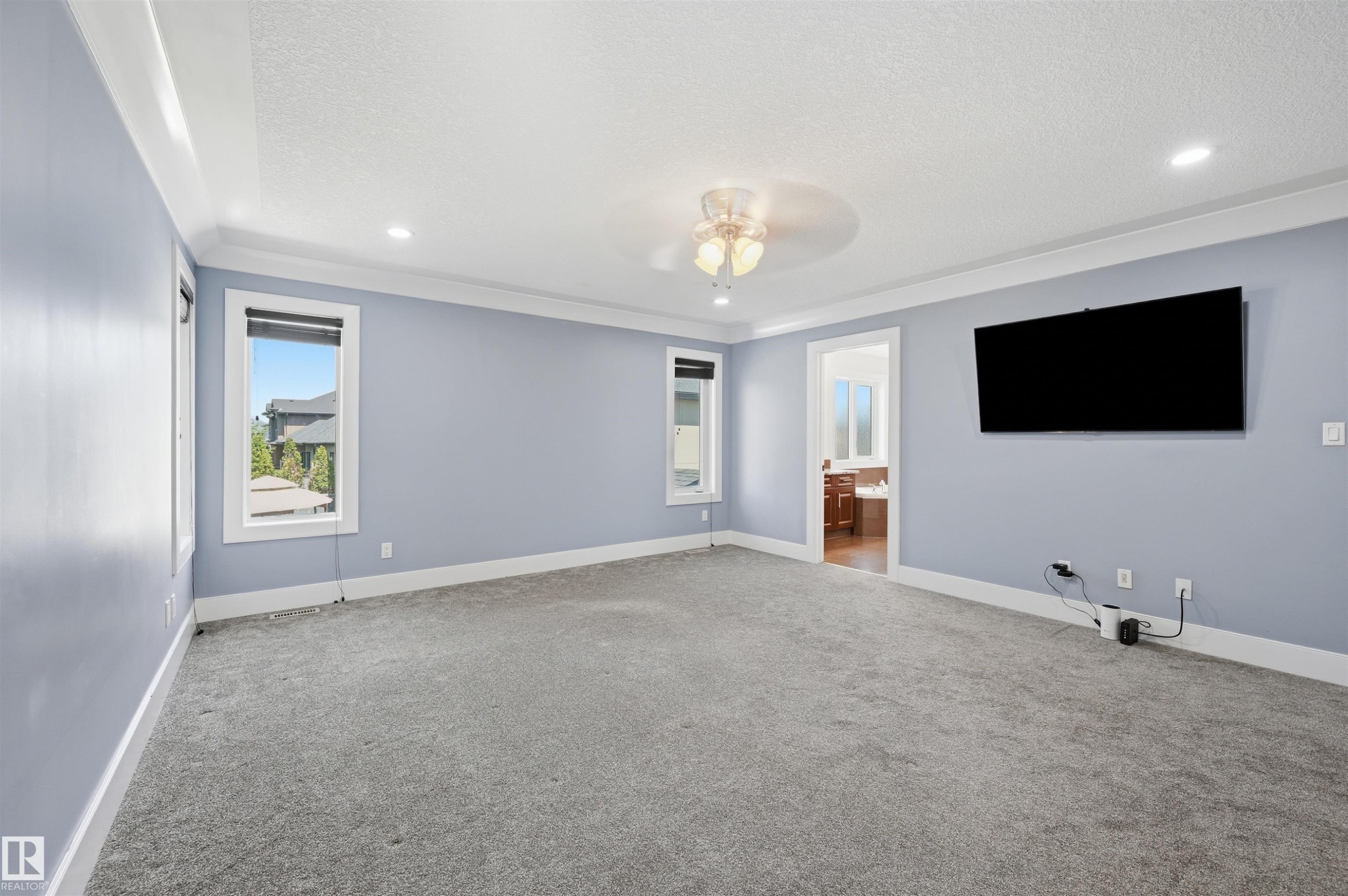 5216 Mullen Crest, Edmonton, AB