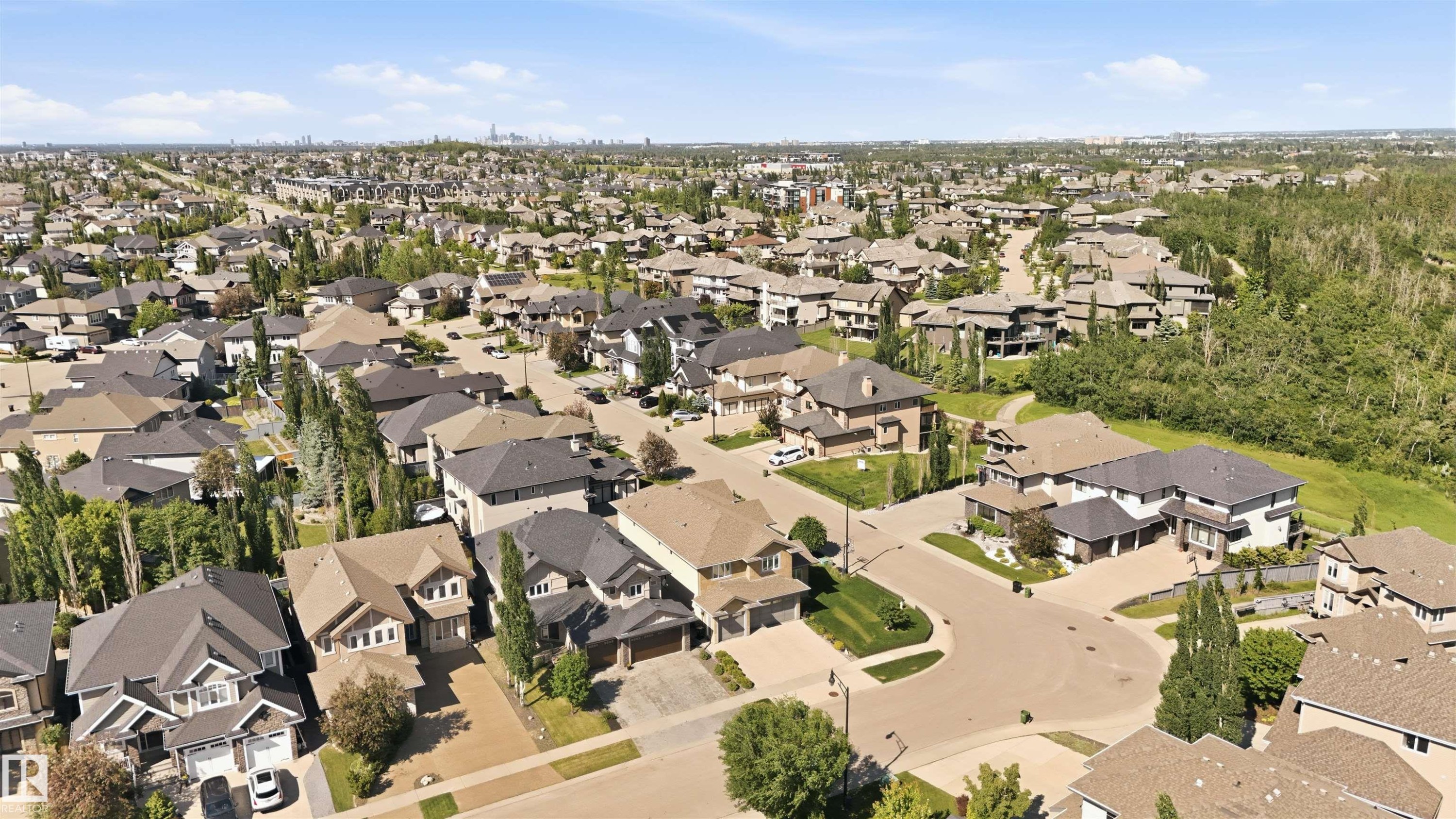 5216 Mullen Crest, Edmonton, AB