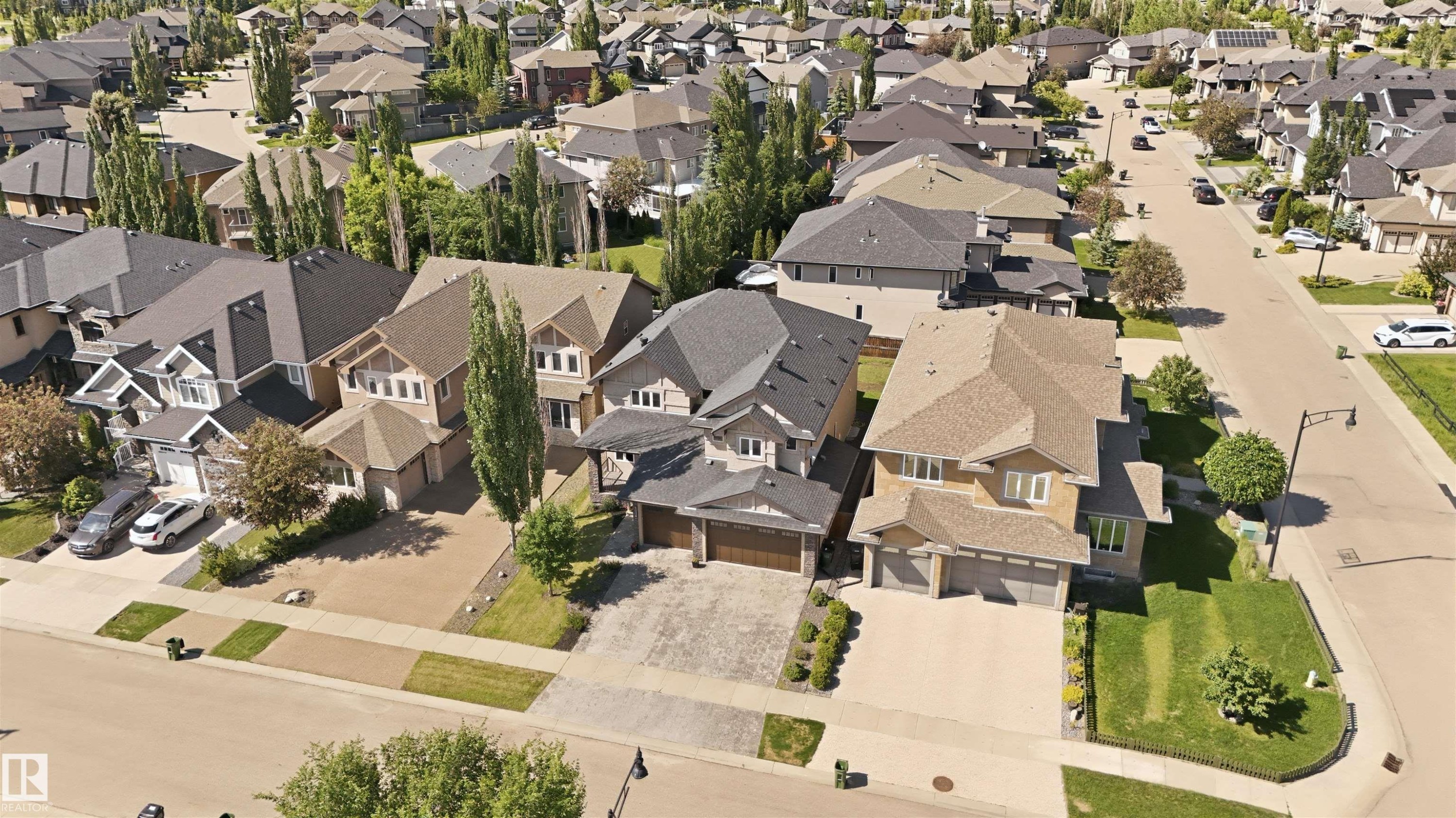 5216 Mullen Crest, Edmonton, AB