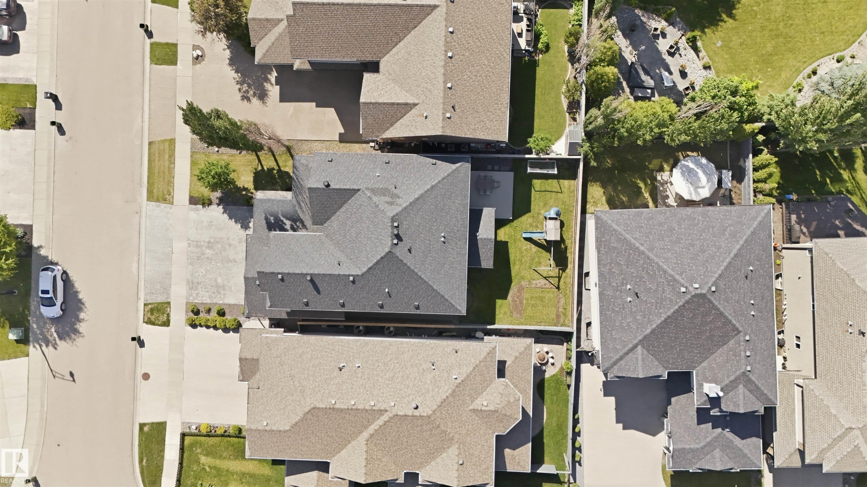 5216 Mullen Crest, Edmonton, AB