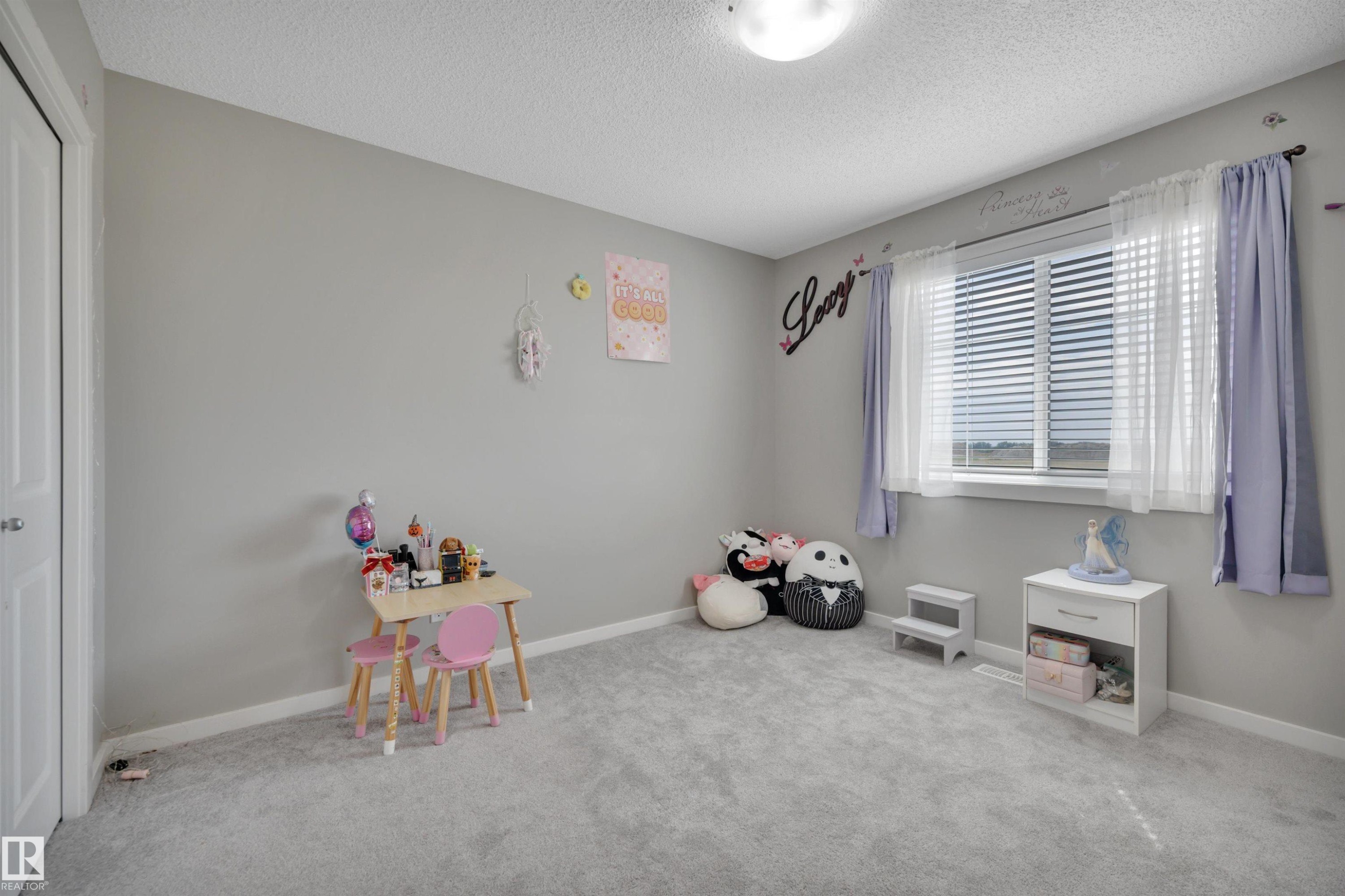548 Reynalds Wynd, Leduc, AB - Indoor